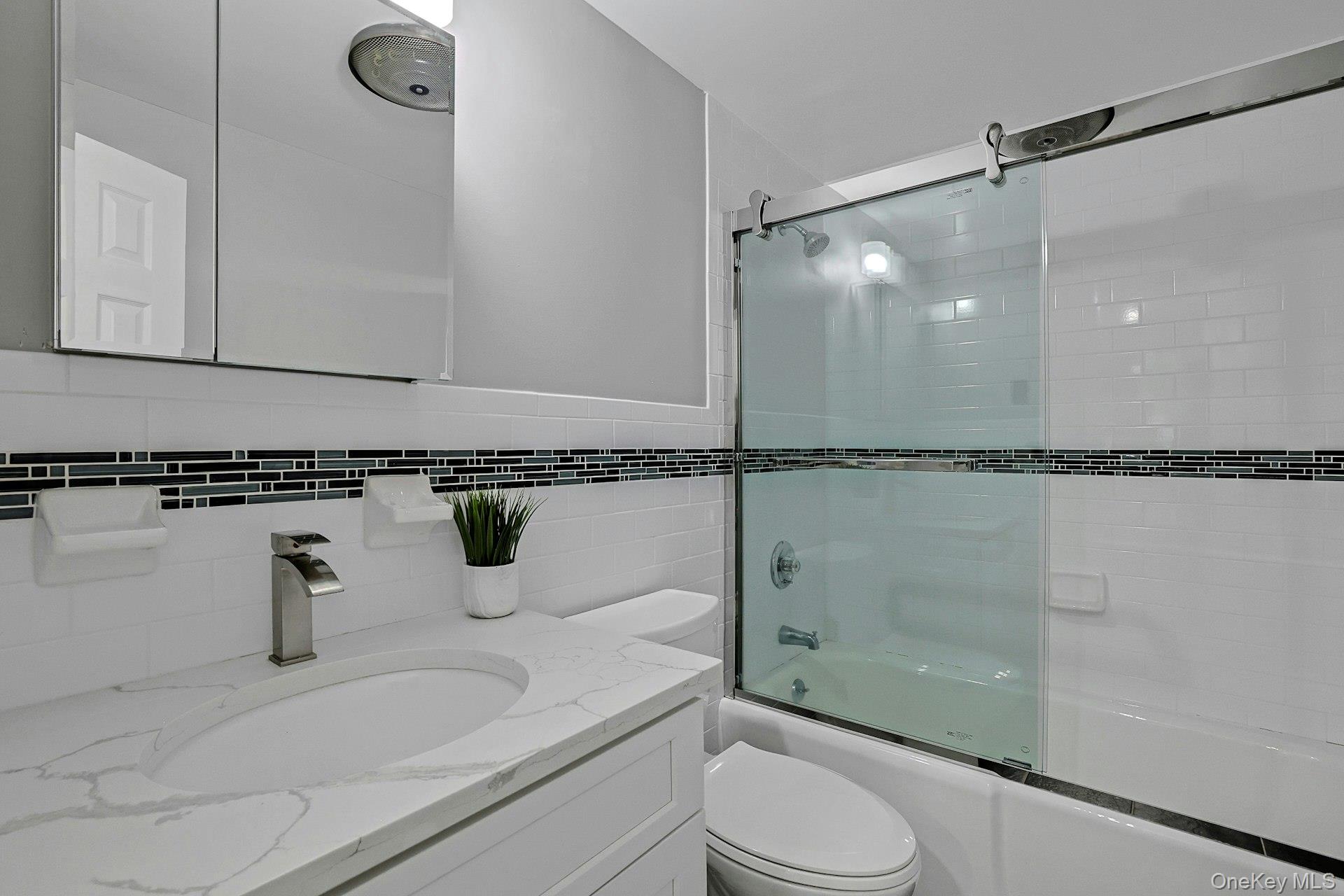 1270 North Avenue, Unit 1h photo 14