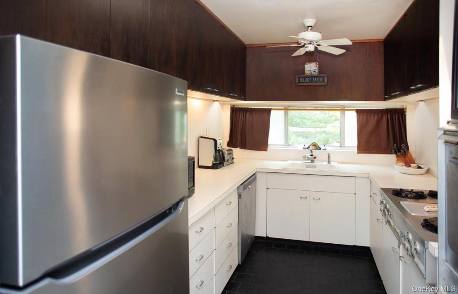 162 Fawn Hill Road – For Sale photo 8