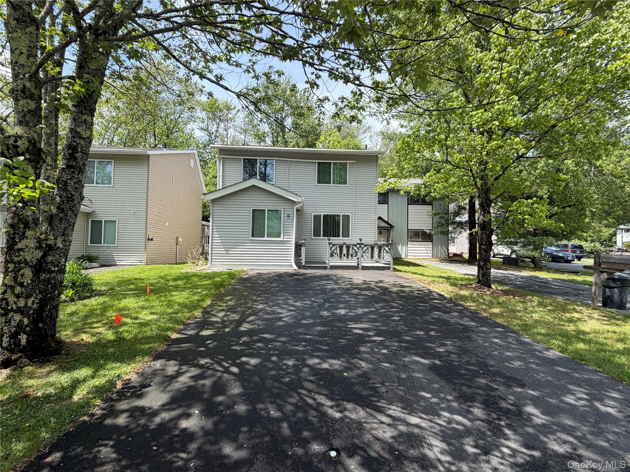8 Peter Way – For Sale photo 2