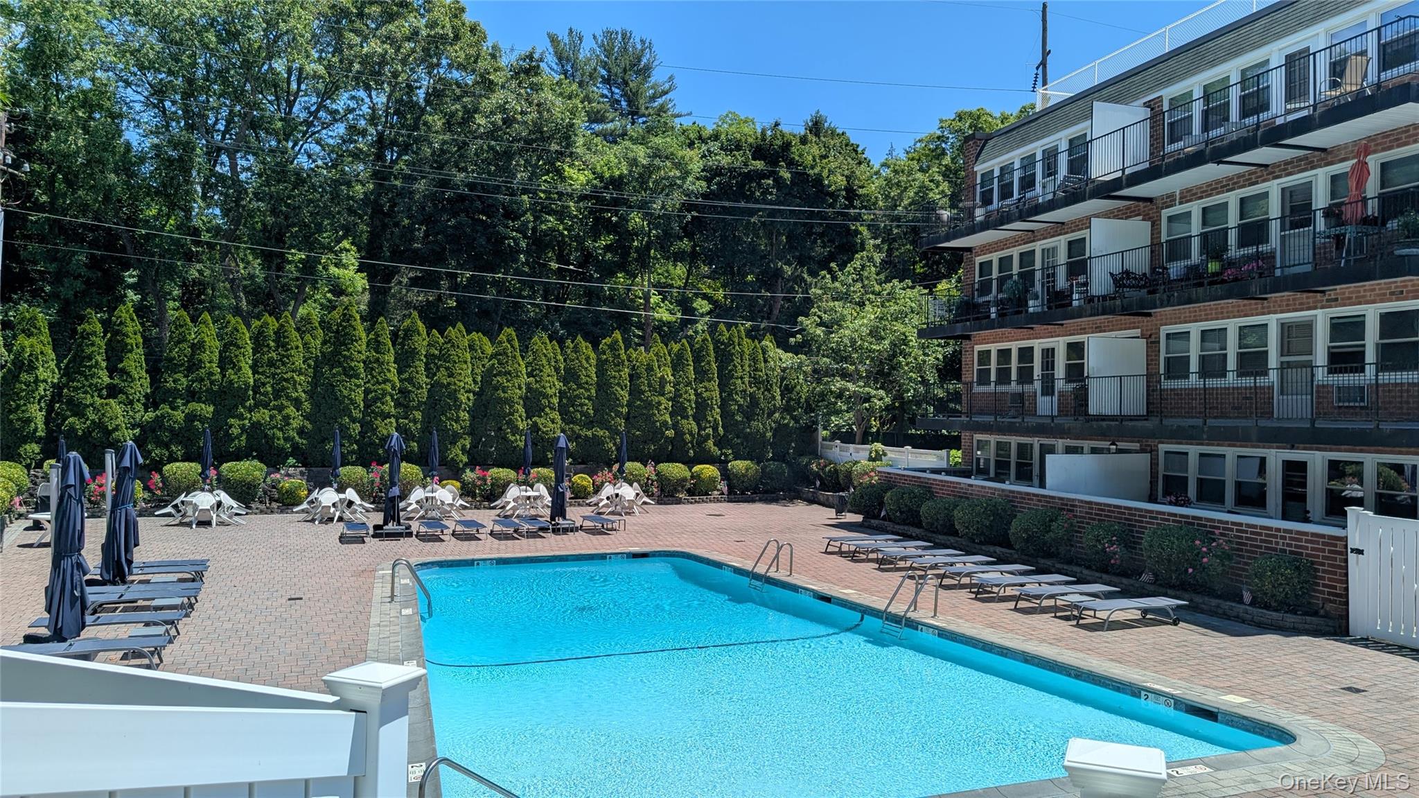 30 Pearsall Avenue N, Unit 3P photo 13