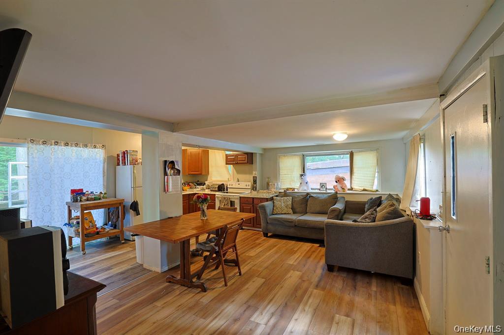 181 Oakridge Road – For Sale photo 5