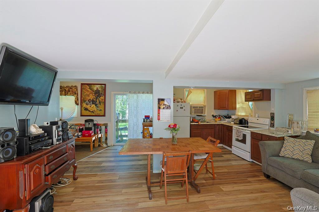 181 Oakridge Road – For Sale photo 4