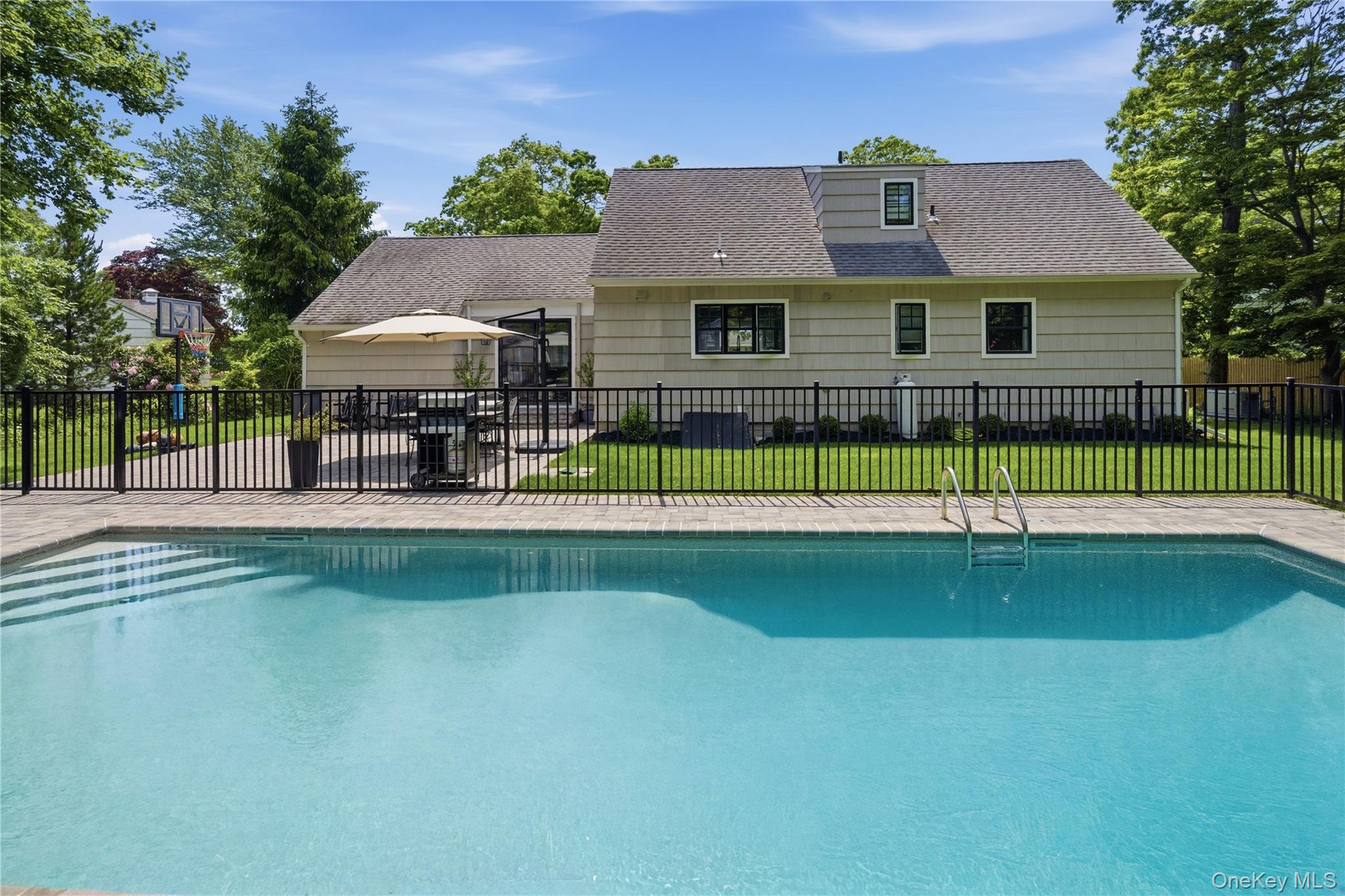 12 Wayne Court – For Rent photo 22