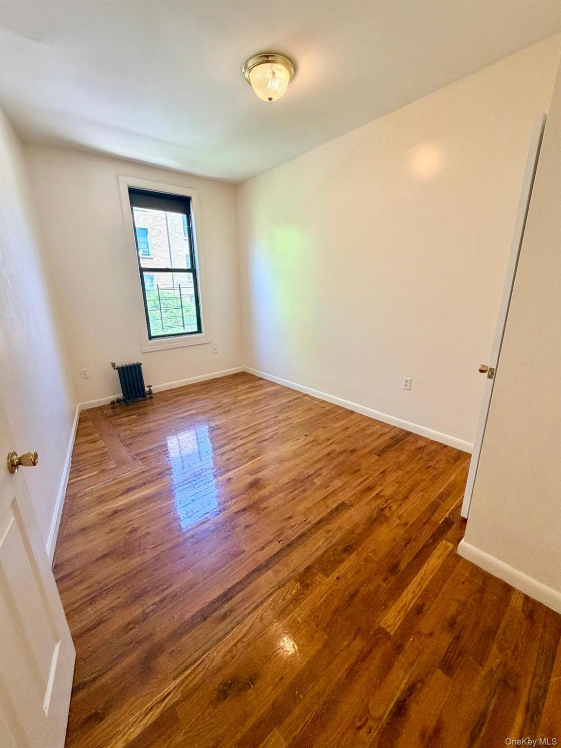 2304 Bassford Avenue – For Sale photo 14