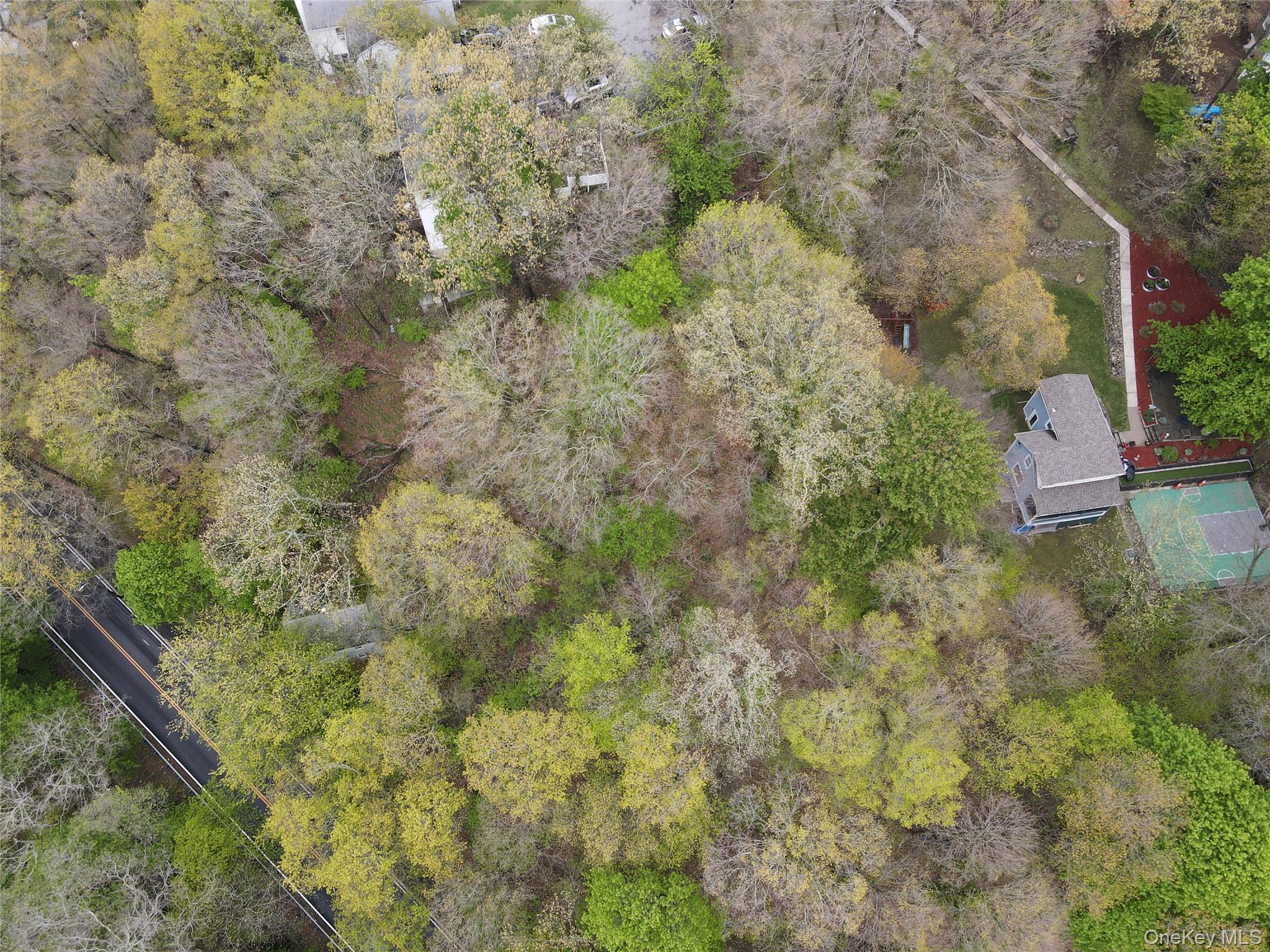 18 Columbus Avenue – For Sale photo 4