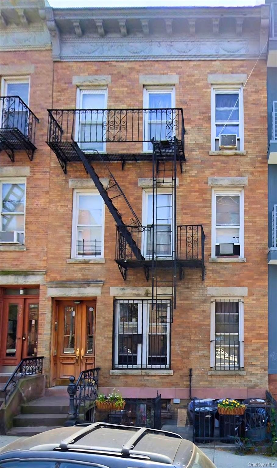 354 E 21st Street – For Sale