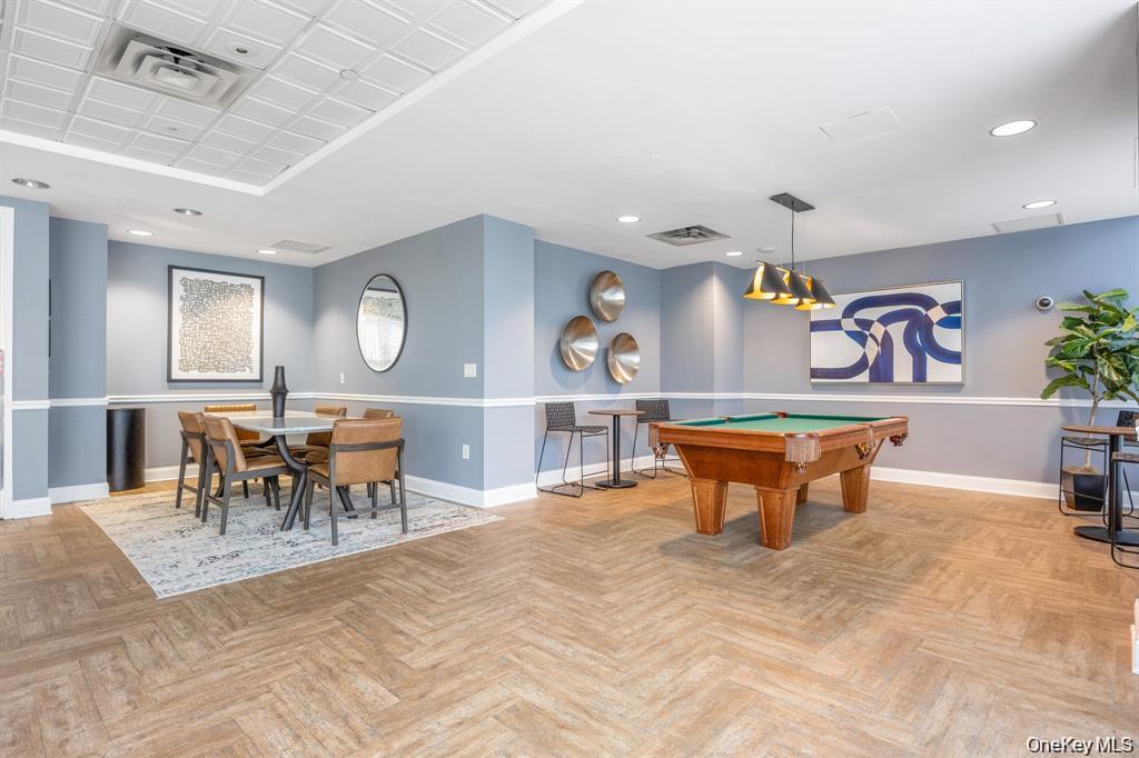 175 Huguenot Street, Unit 1606 photo 15