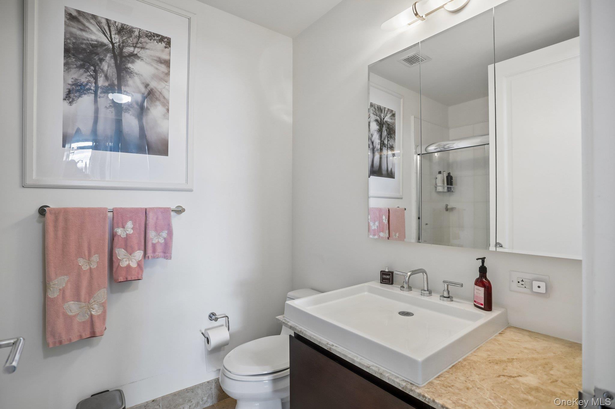 175 Huguenot Street, Unit 1606 photo 20