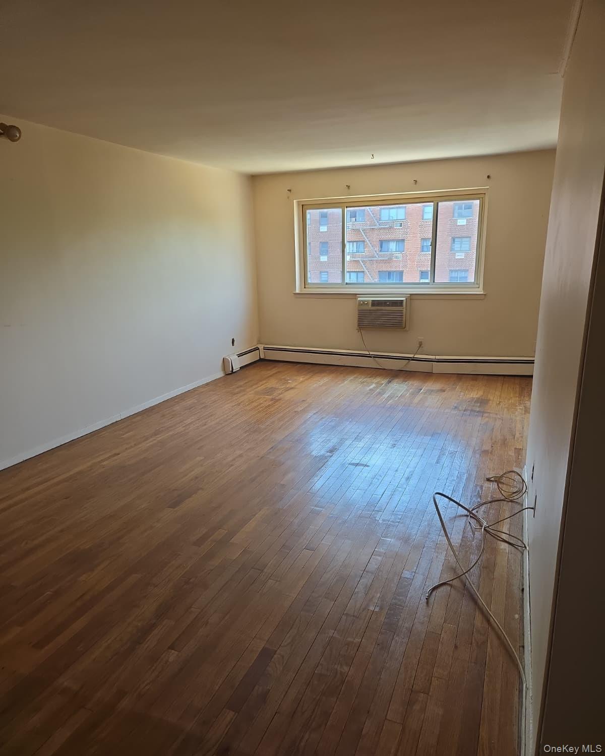 395 Westchester Avenue, Unit 4k photo 7