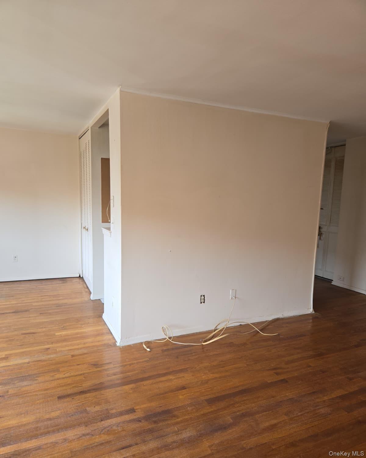 395 Westchester Avenue, Unit 4k photo 5