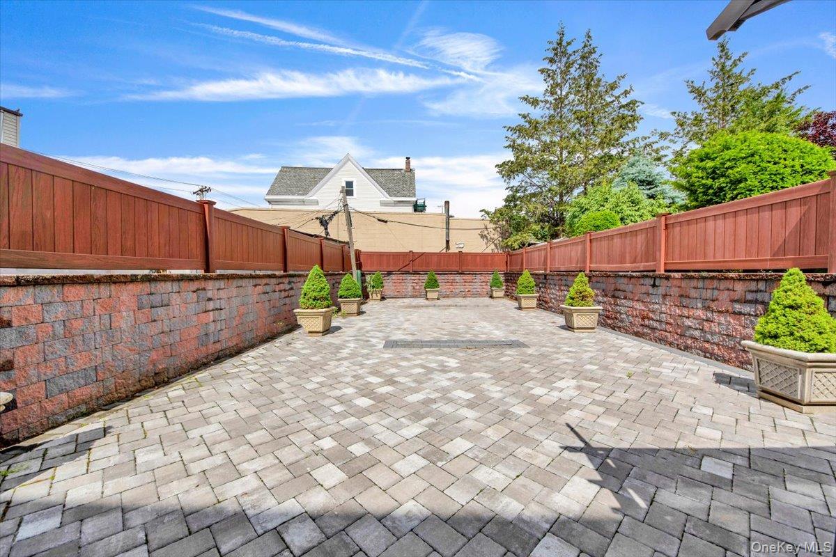 9 Hyatt Avenue – For Sale photo 18