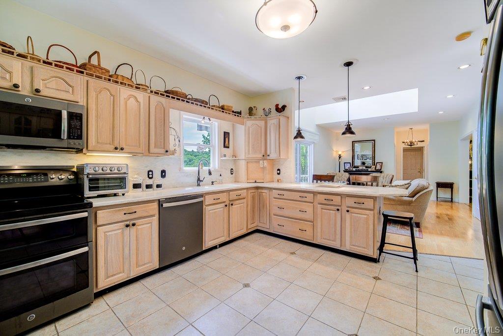 369 Grey Road – For Sale photo 10