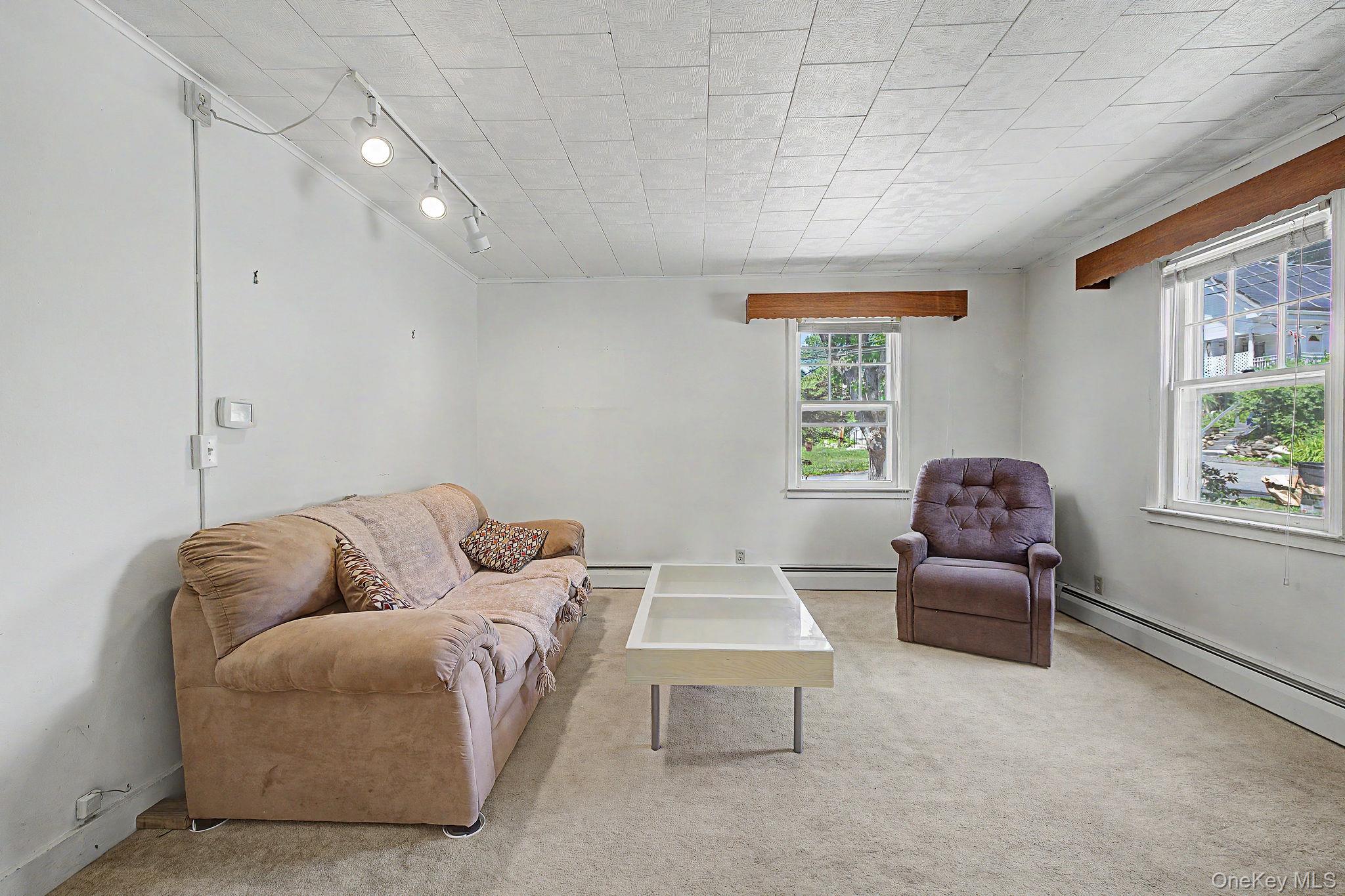 121 Putnam Drive – For Sale photo 4