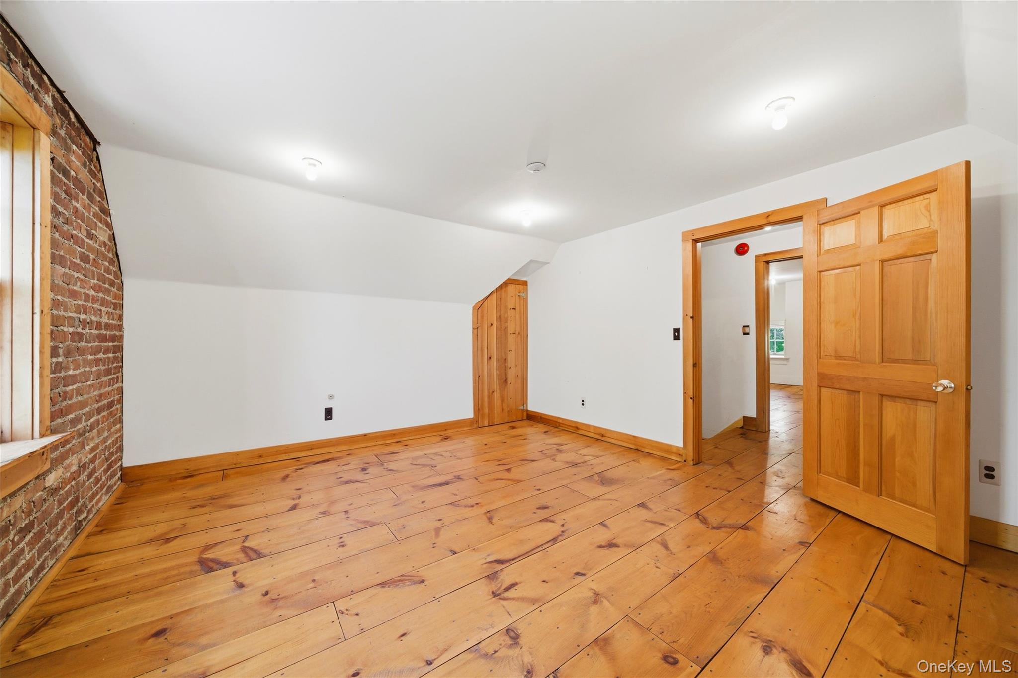 1 Oakland Avenue – For Sale photo 36