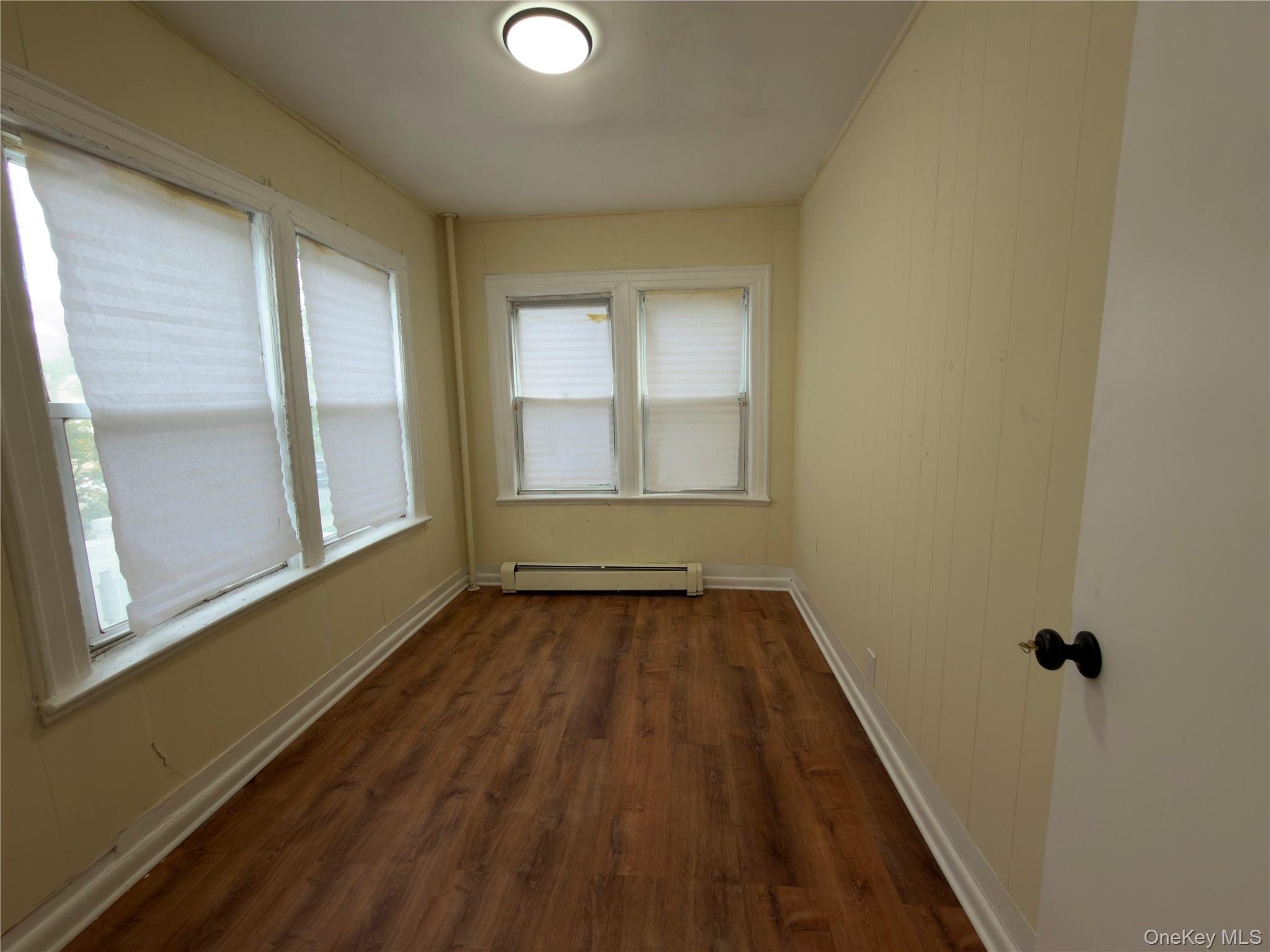517 laurelton blvd – For Rent photo 10