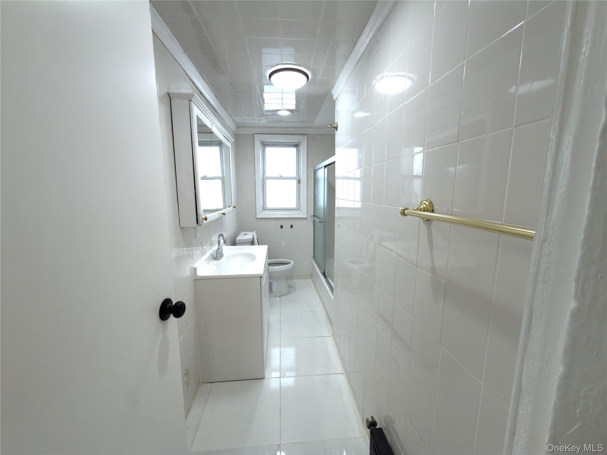 517 laurelton blvd – For Rent photo 14