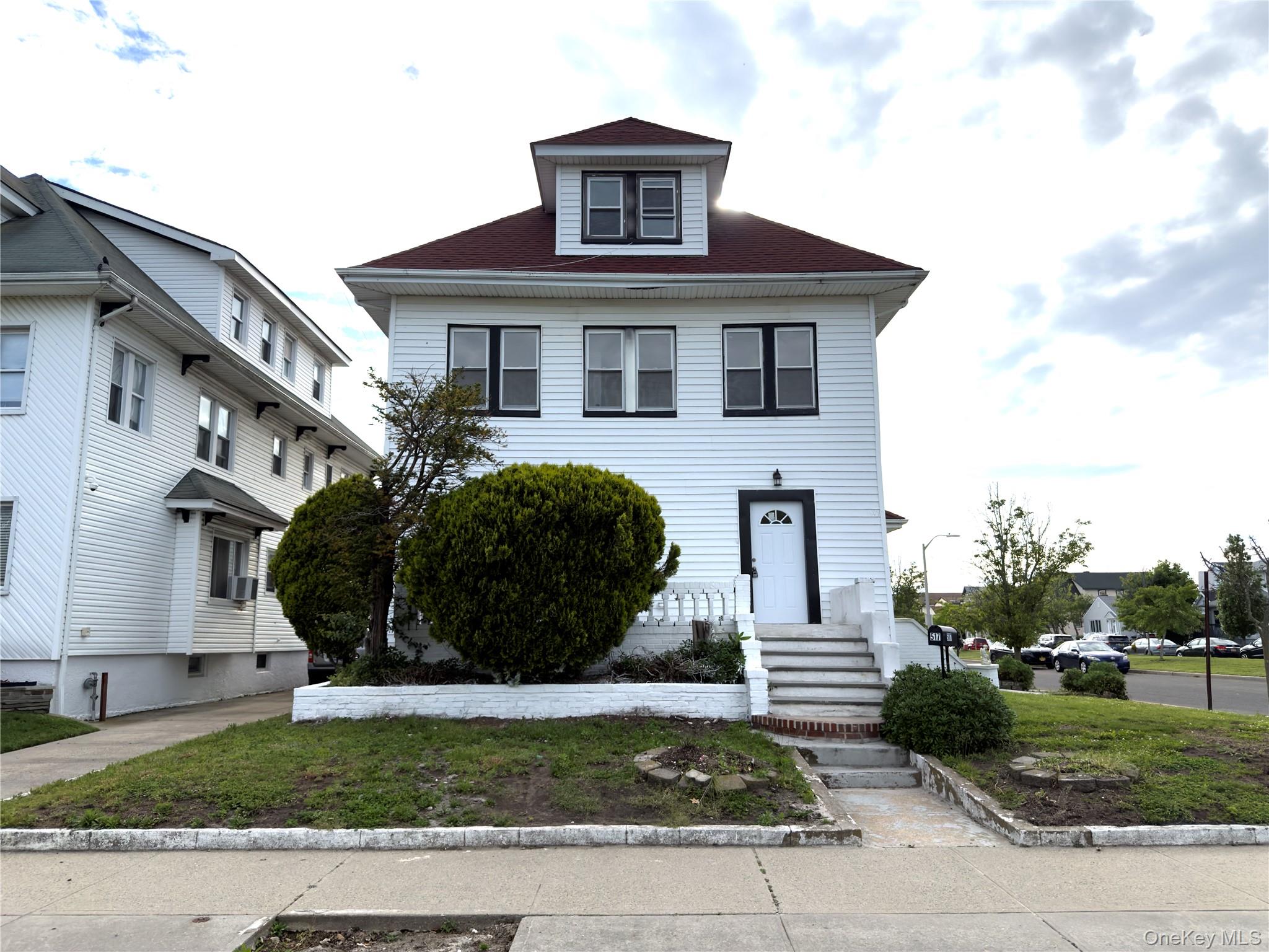 517 laurelton blvd – For Rent photo 3