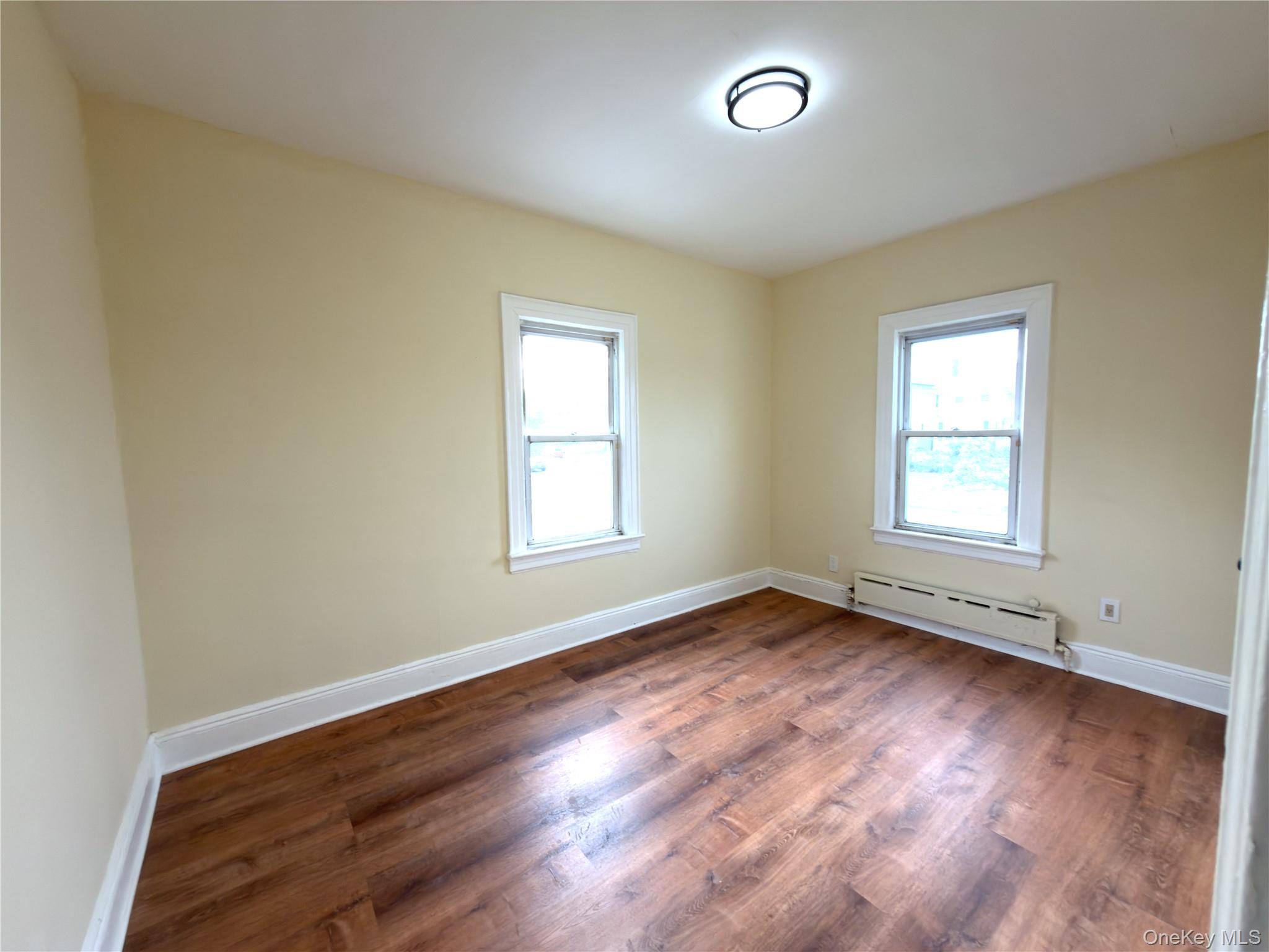 517 laurelton blvd – For Rent photo 17