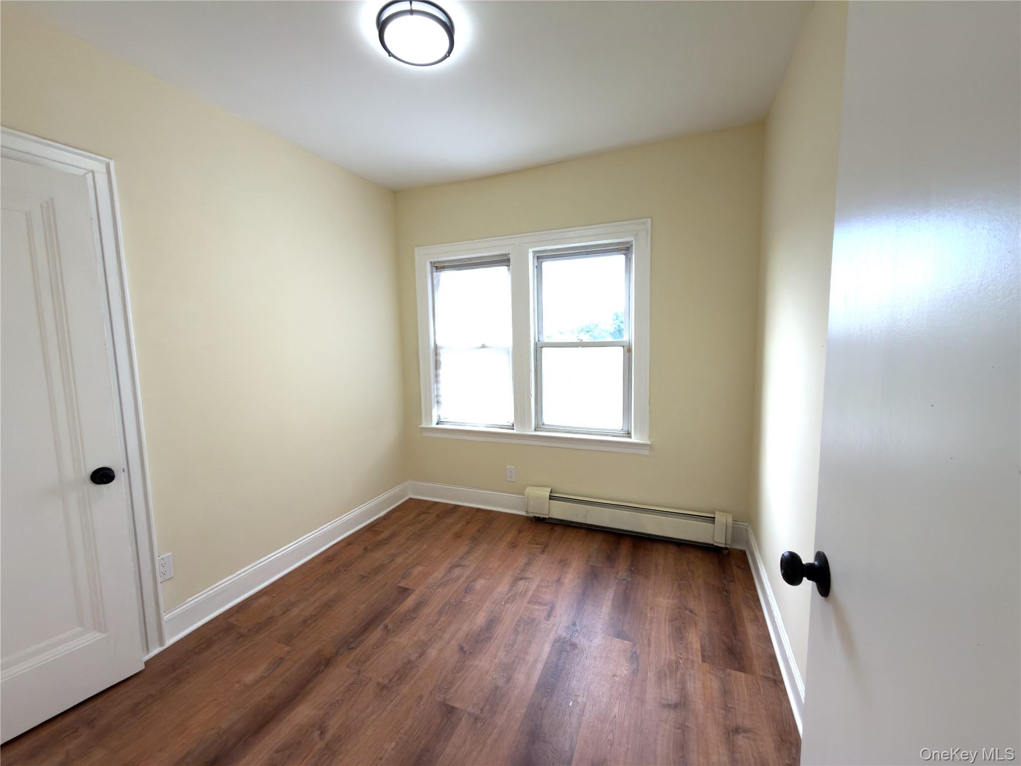 517 laurelton blvd – For Rent photo 15