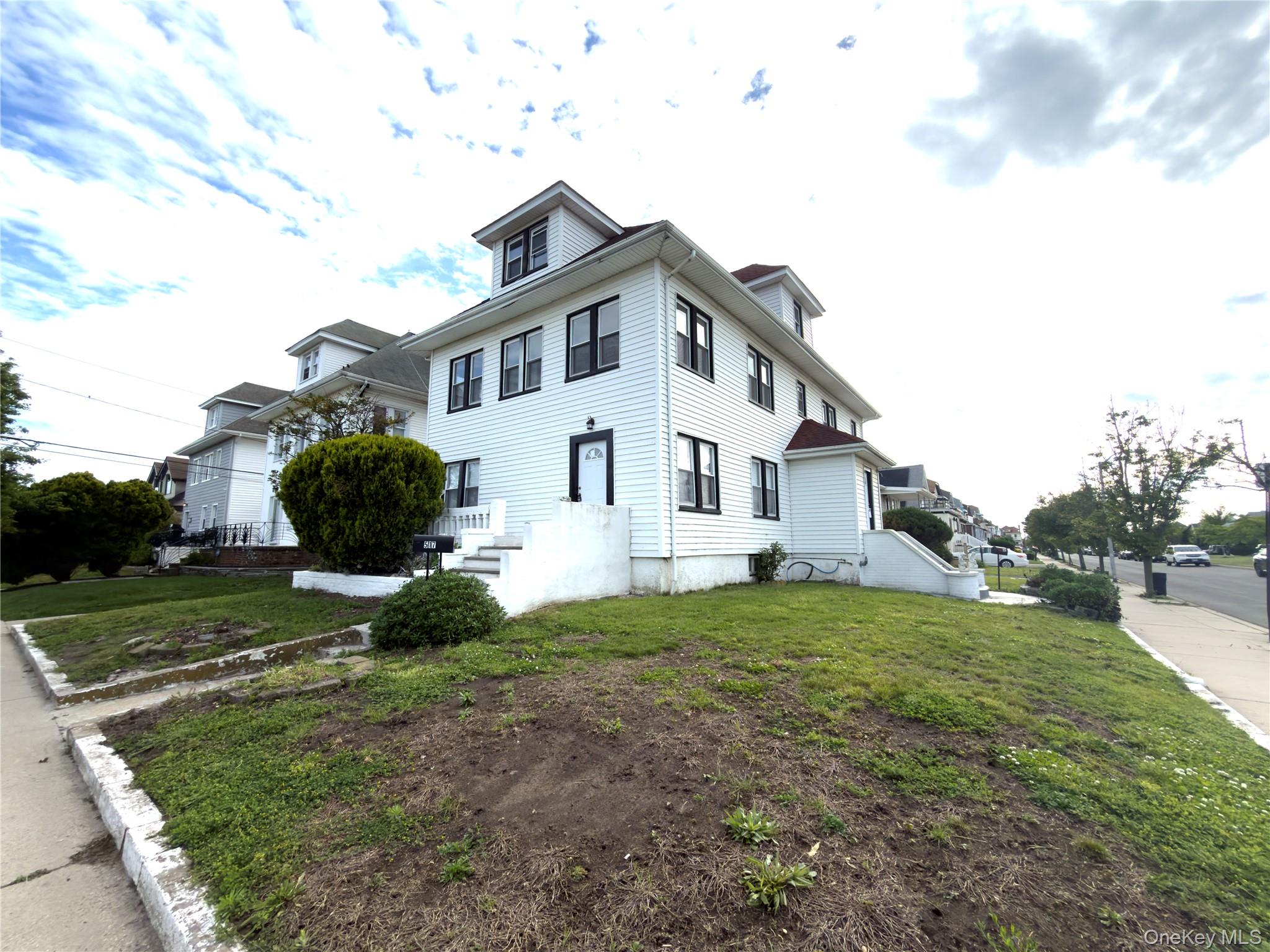 302 West Hudson – For Rent photo 3