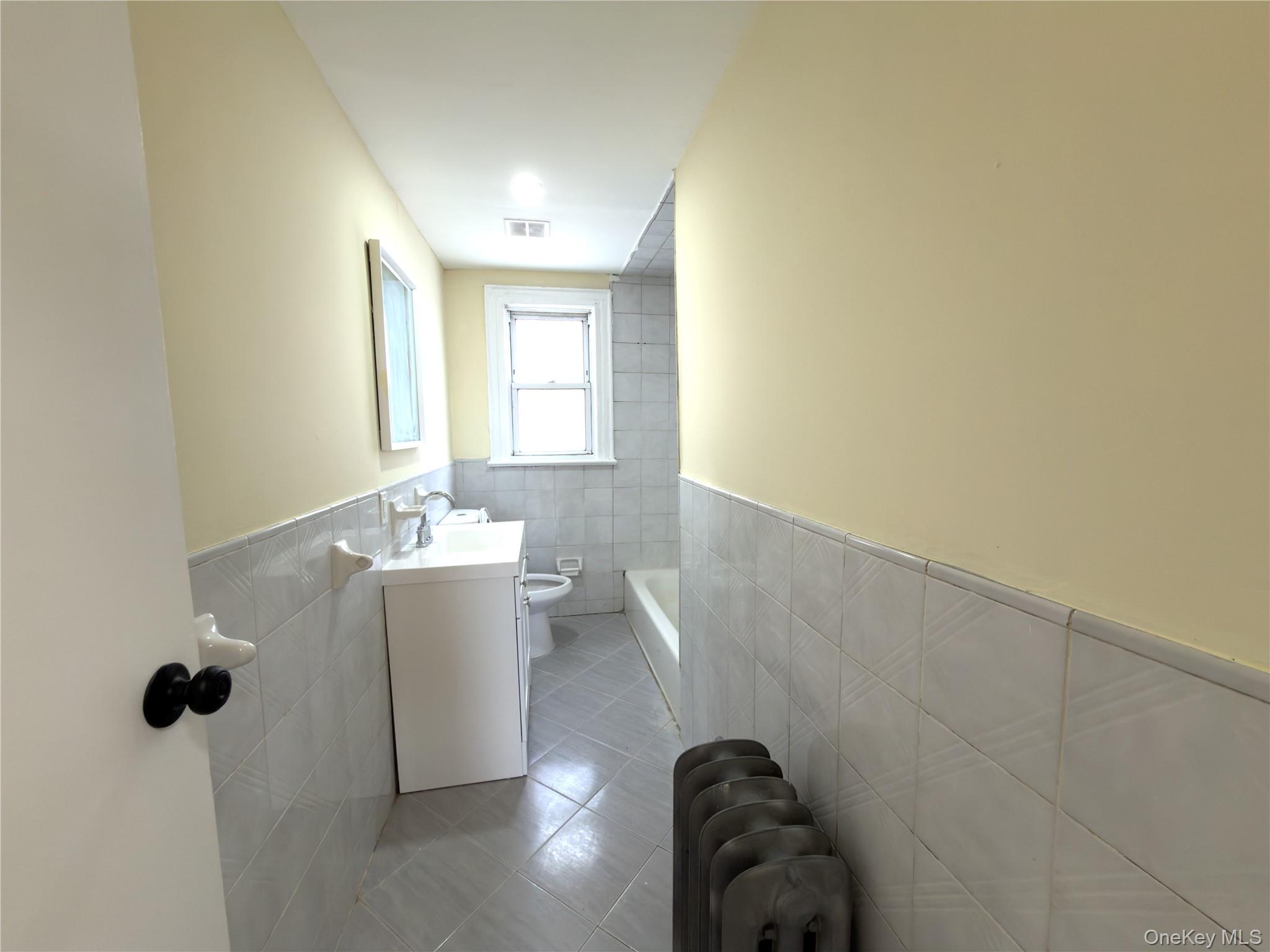 302 West Hudson – For Rent photo 15