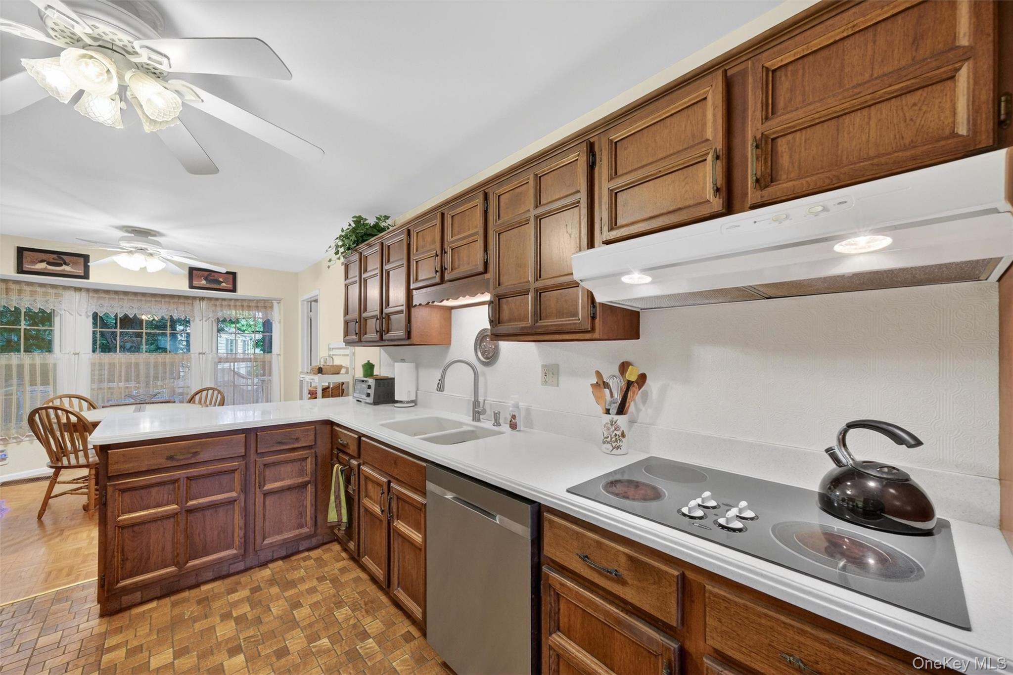 1 Taft Place – For Sale photo 17
