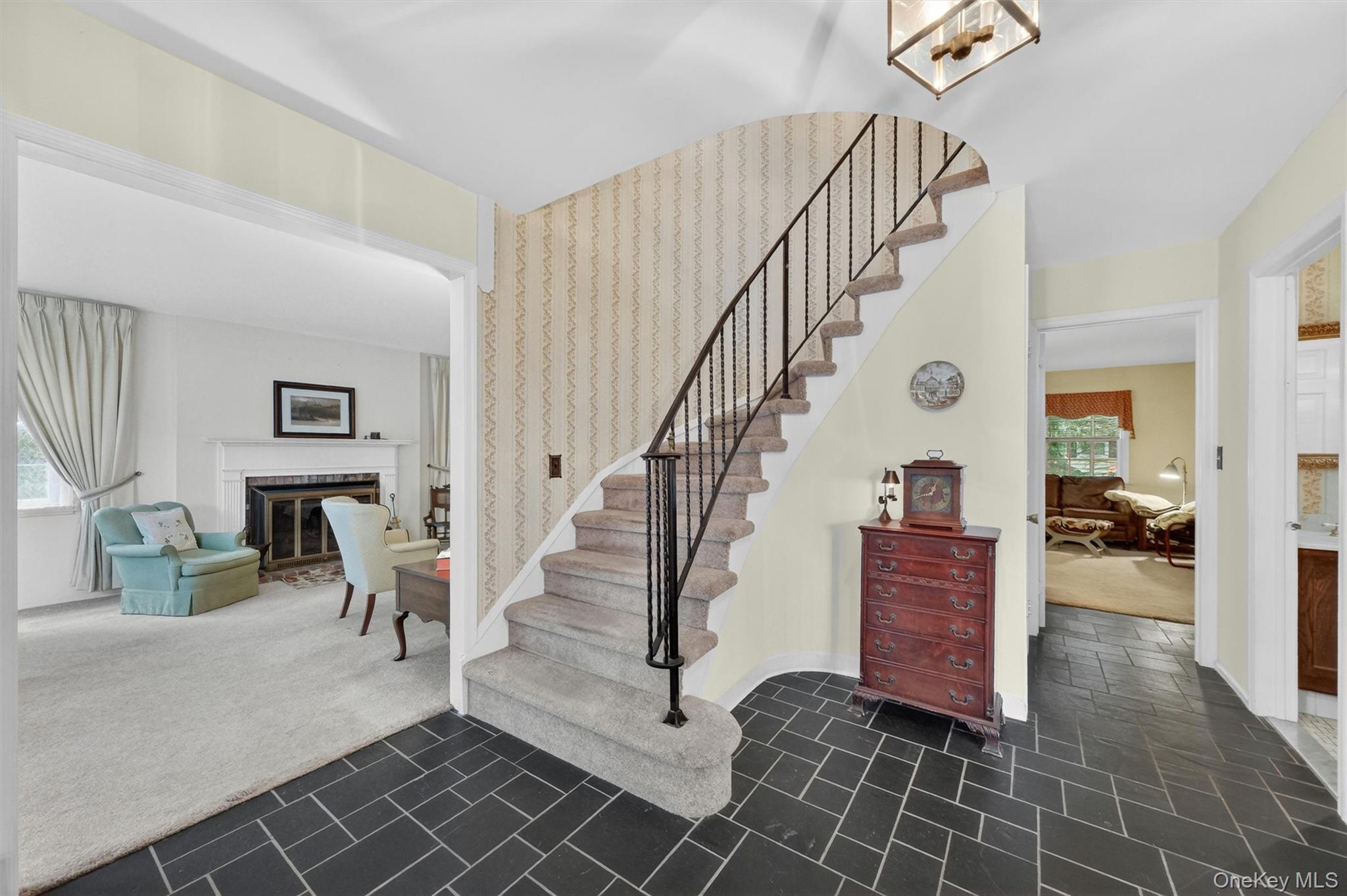 1 Taft Place – For Sale photo 8
