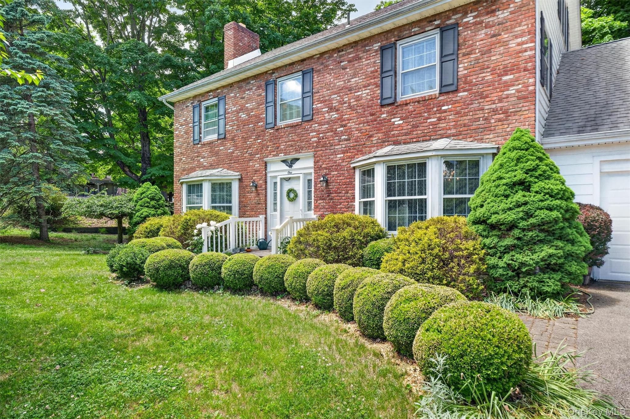 1 Taft Place – For Sale photo 2