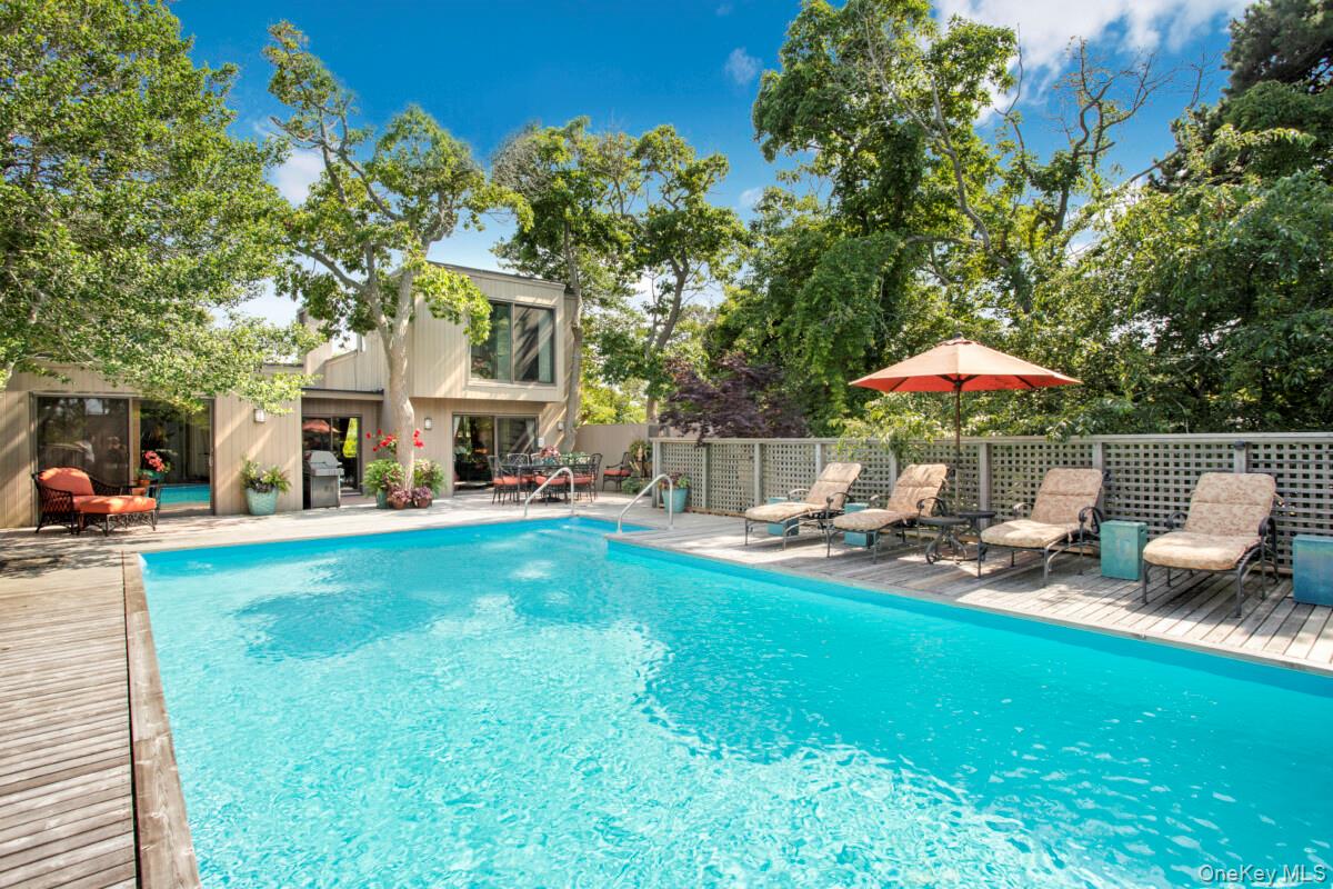 605 Shore Walk – For Sale
