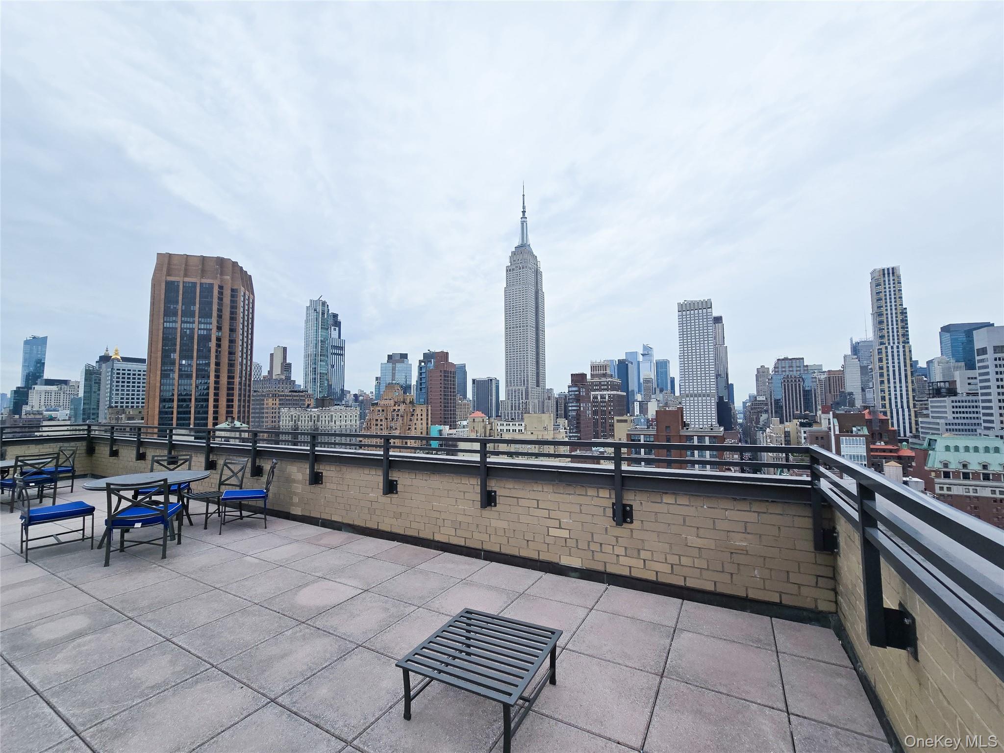 137 E 36th Street, Unit 9H photo 19