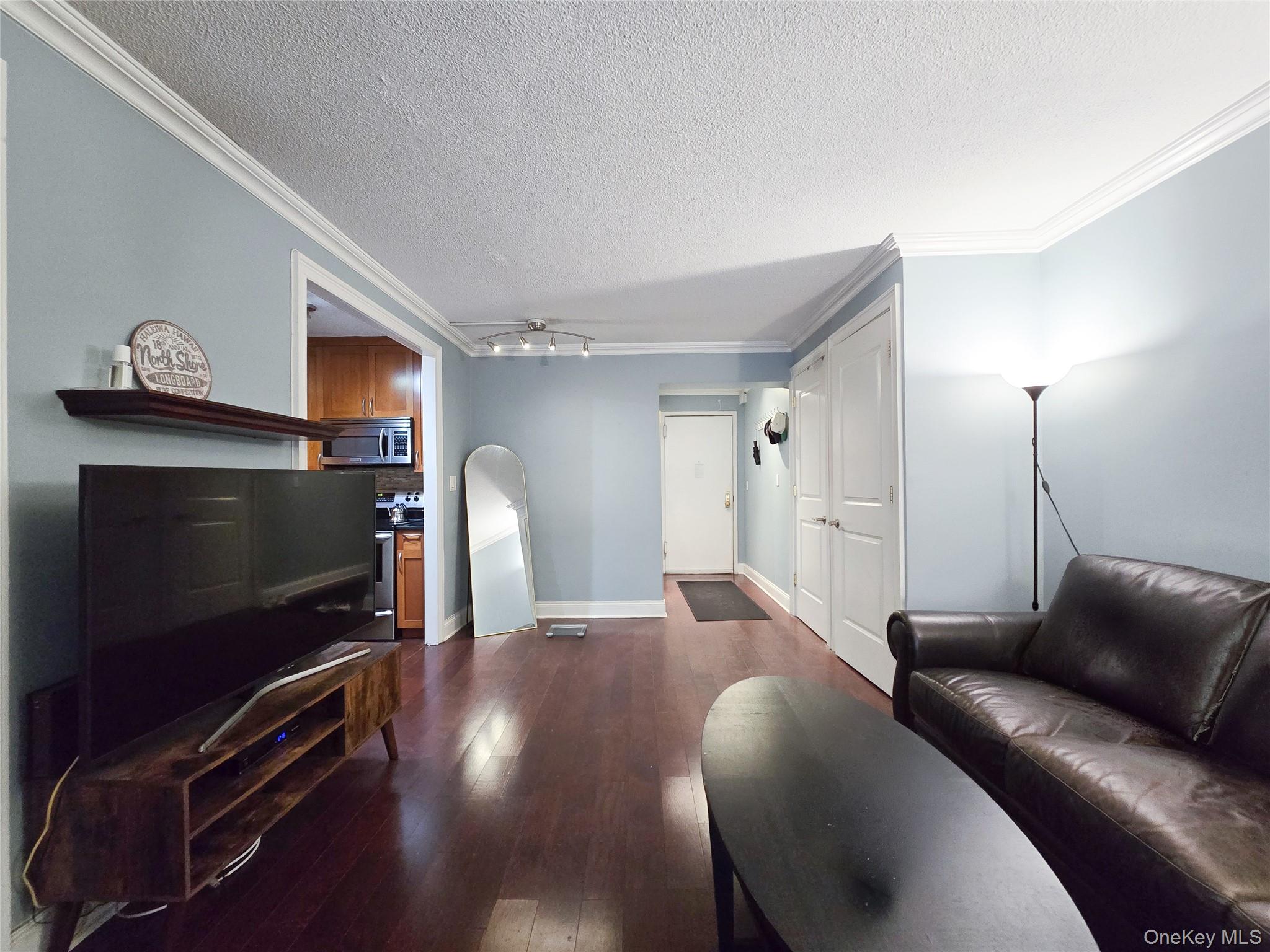 137 E 36th Street, Unit 9H photo 7
