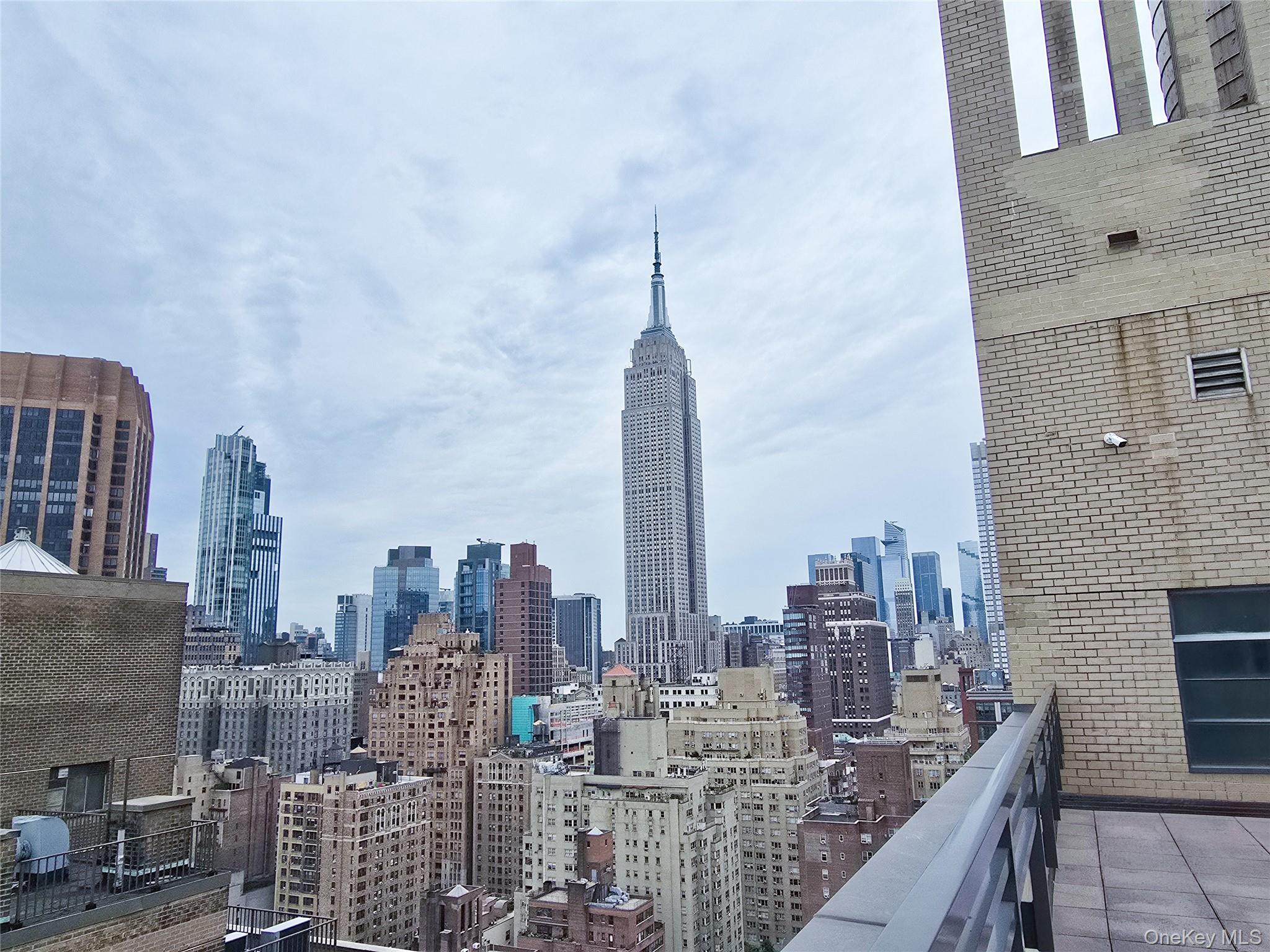137 E 36th Street, Unit 9H photo 18