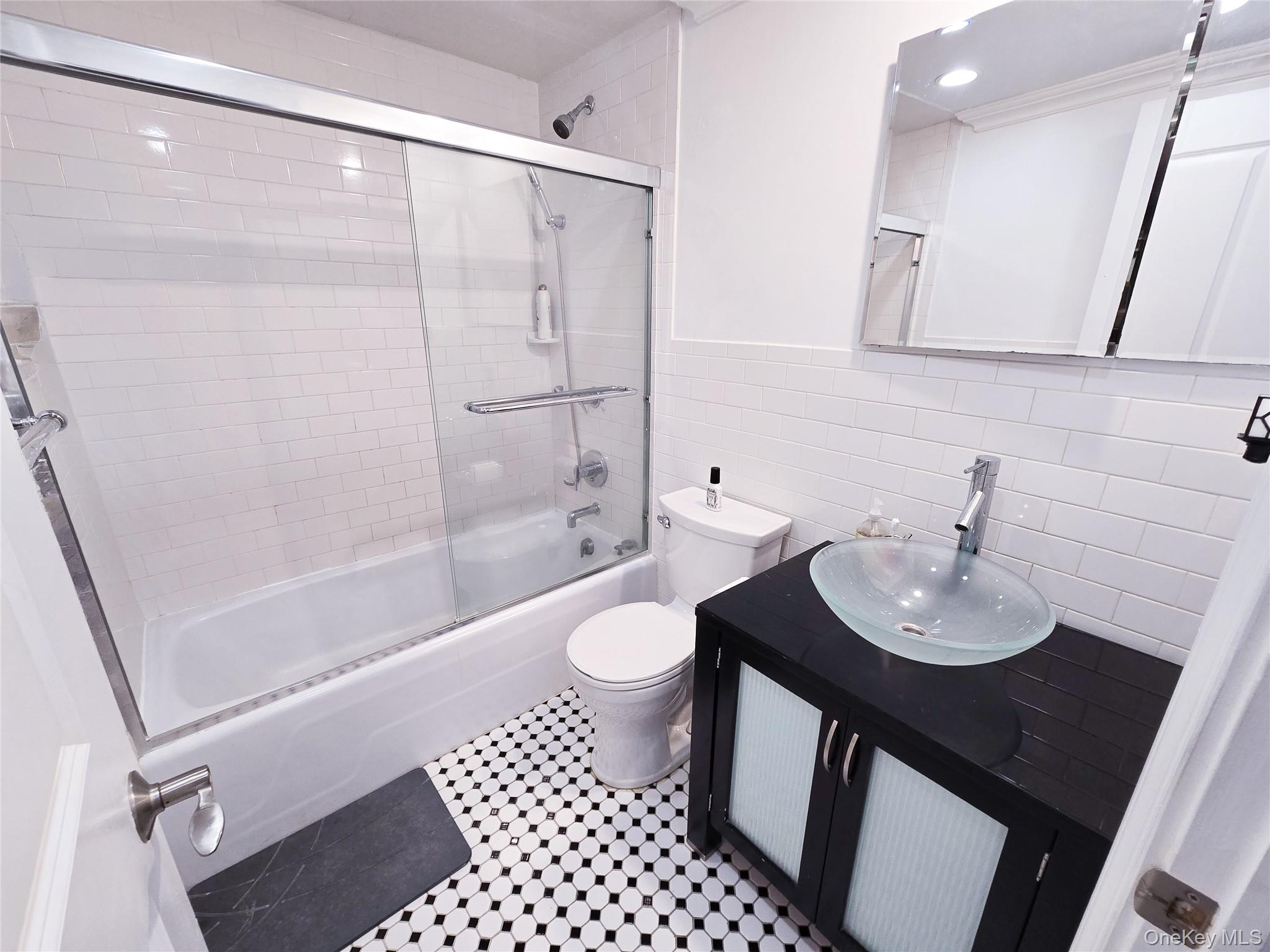 137 E 36th Street, Unit 9H photo 9