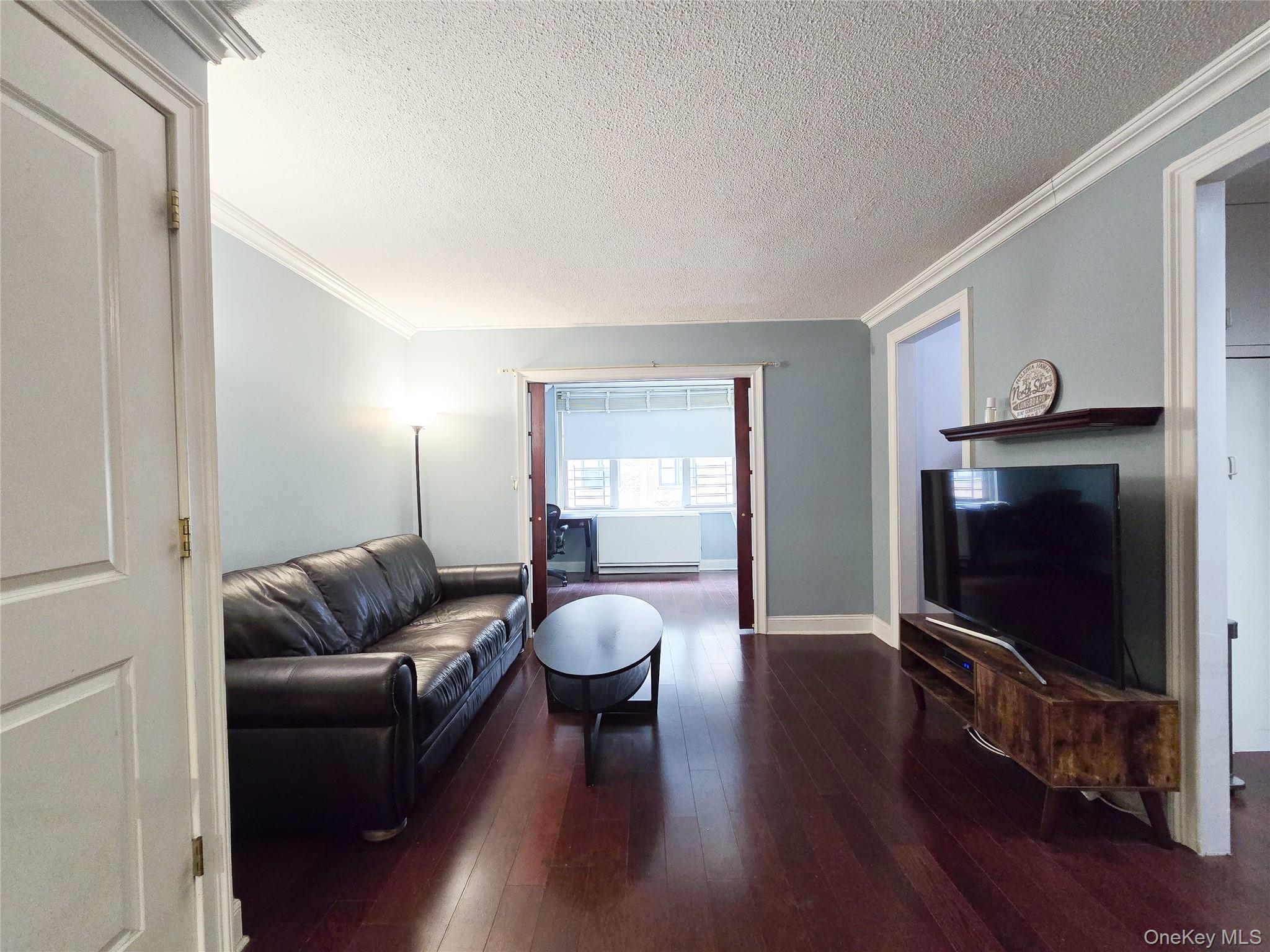 137 E 36th Street, Unit 9H photo 6