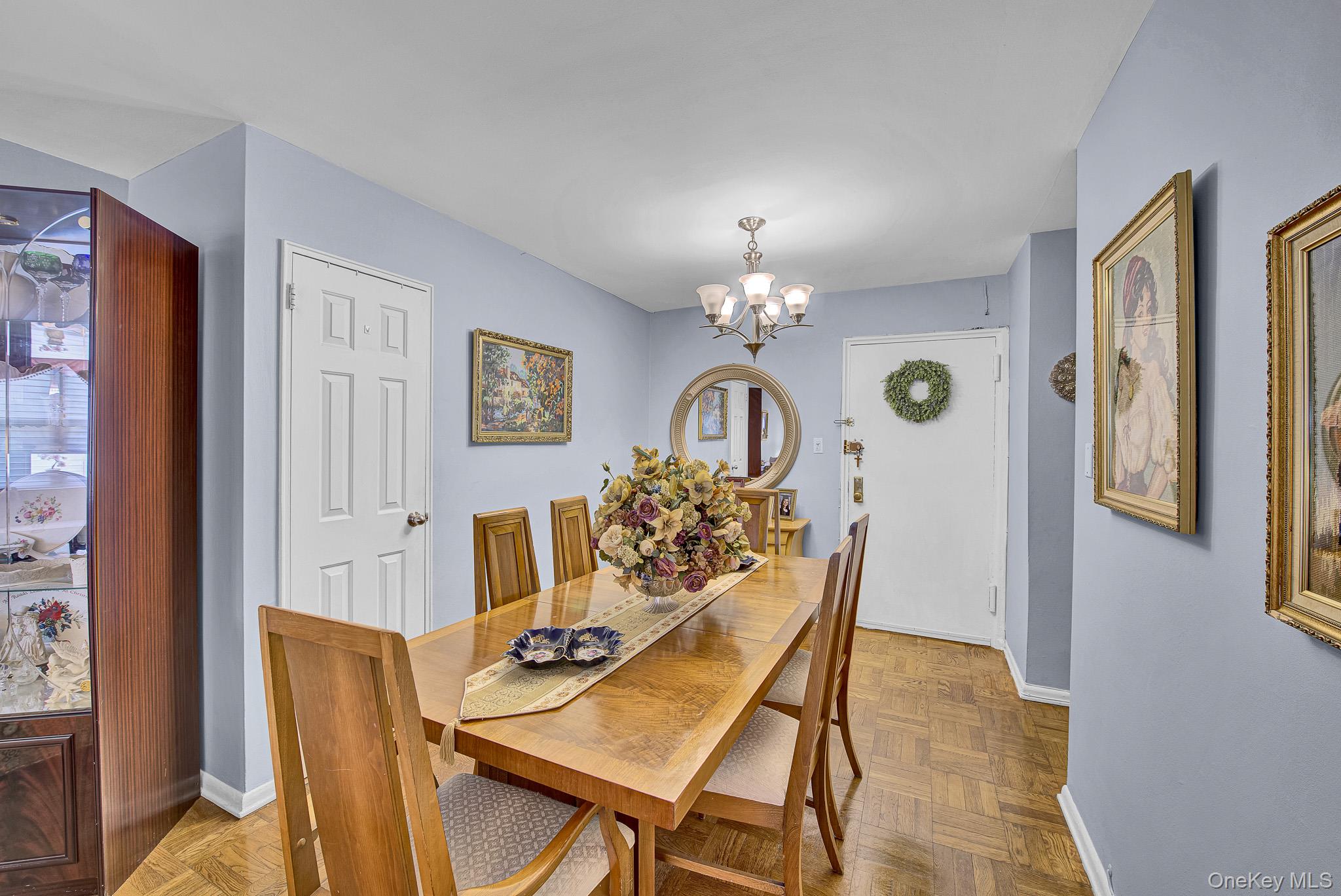 211-10 18th Avenue, Unit 1J photo 4
