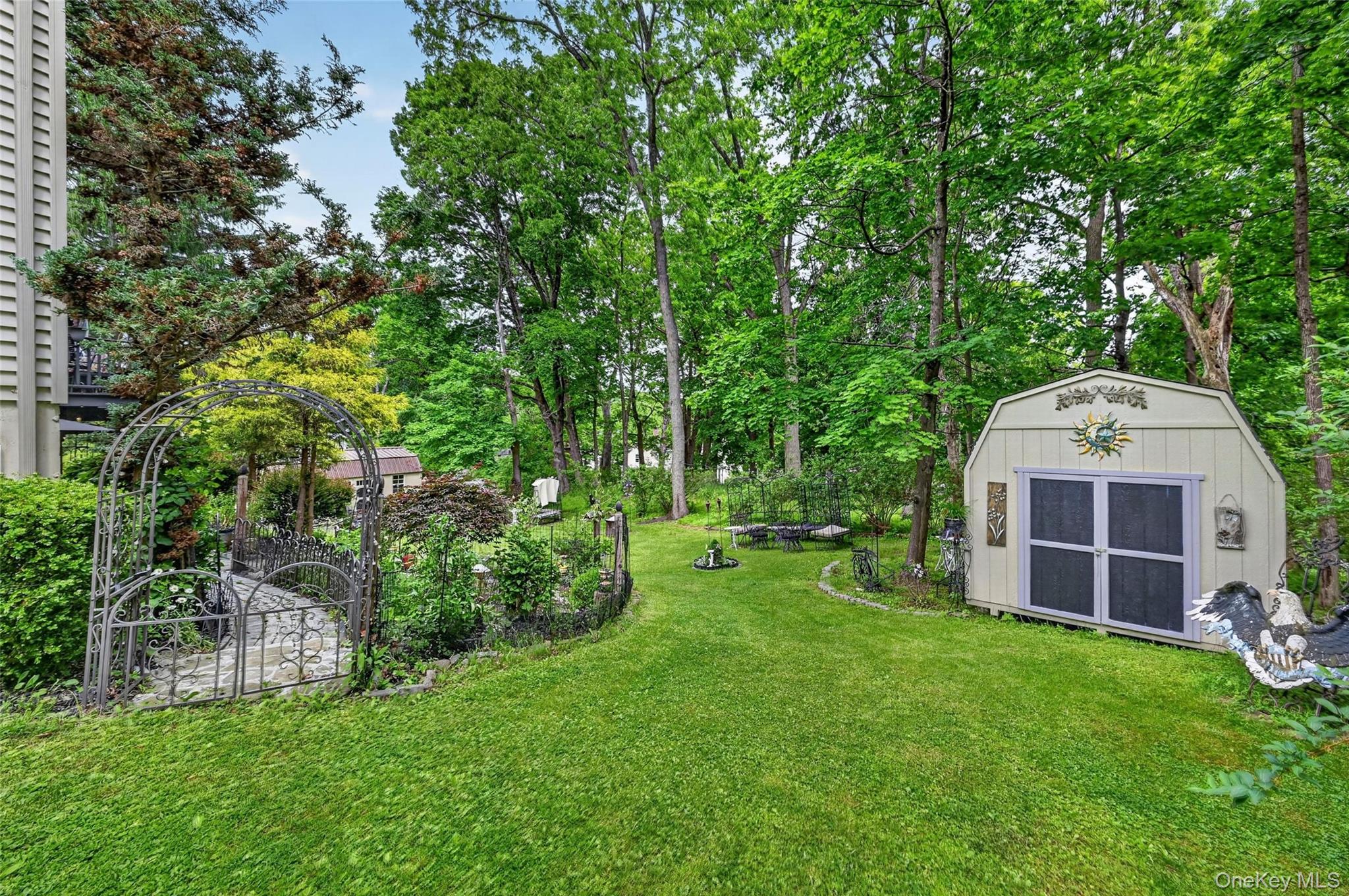208 Oakland Avenue – For Sale photo 46