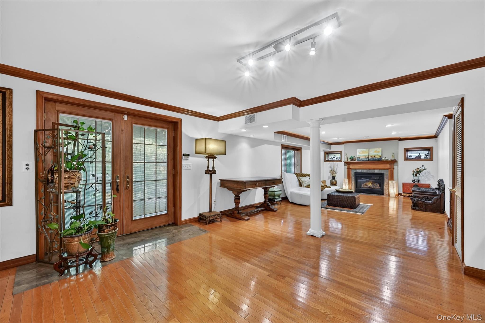 208 Oakland Avenue – For Sale photo 38