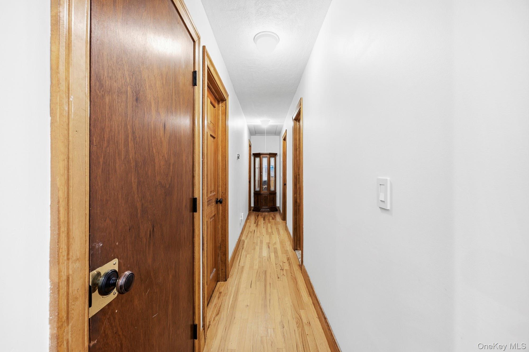 1 Amagansett Drive E – For Sale photo 8