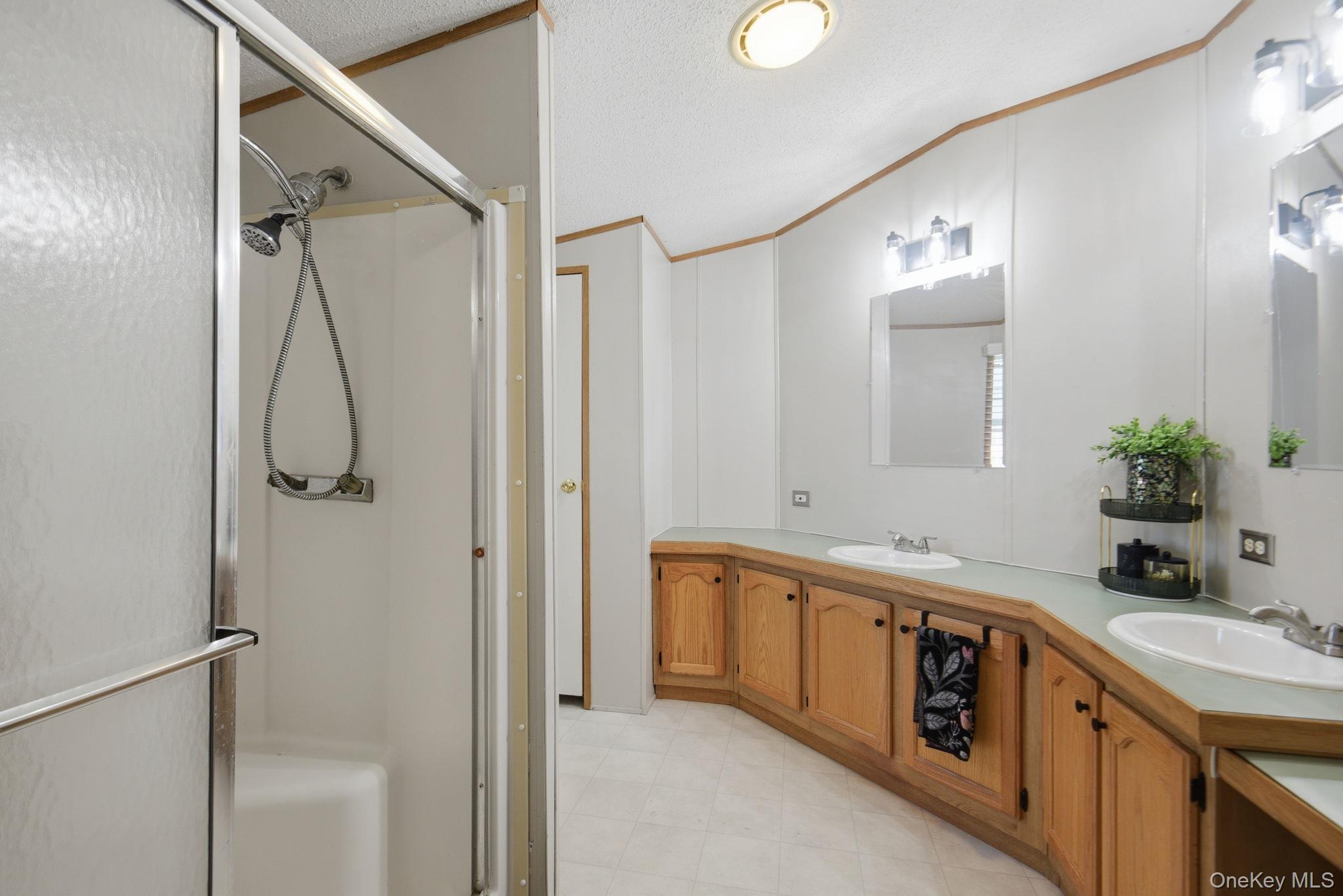 12 Hidden Valley Drive – For Sale photo 22
