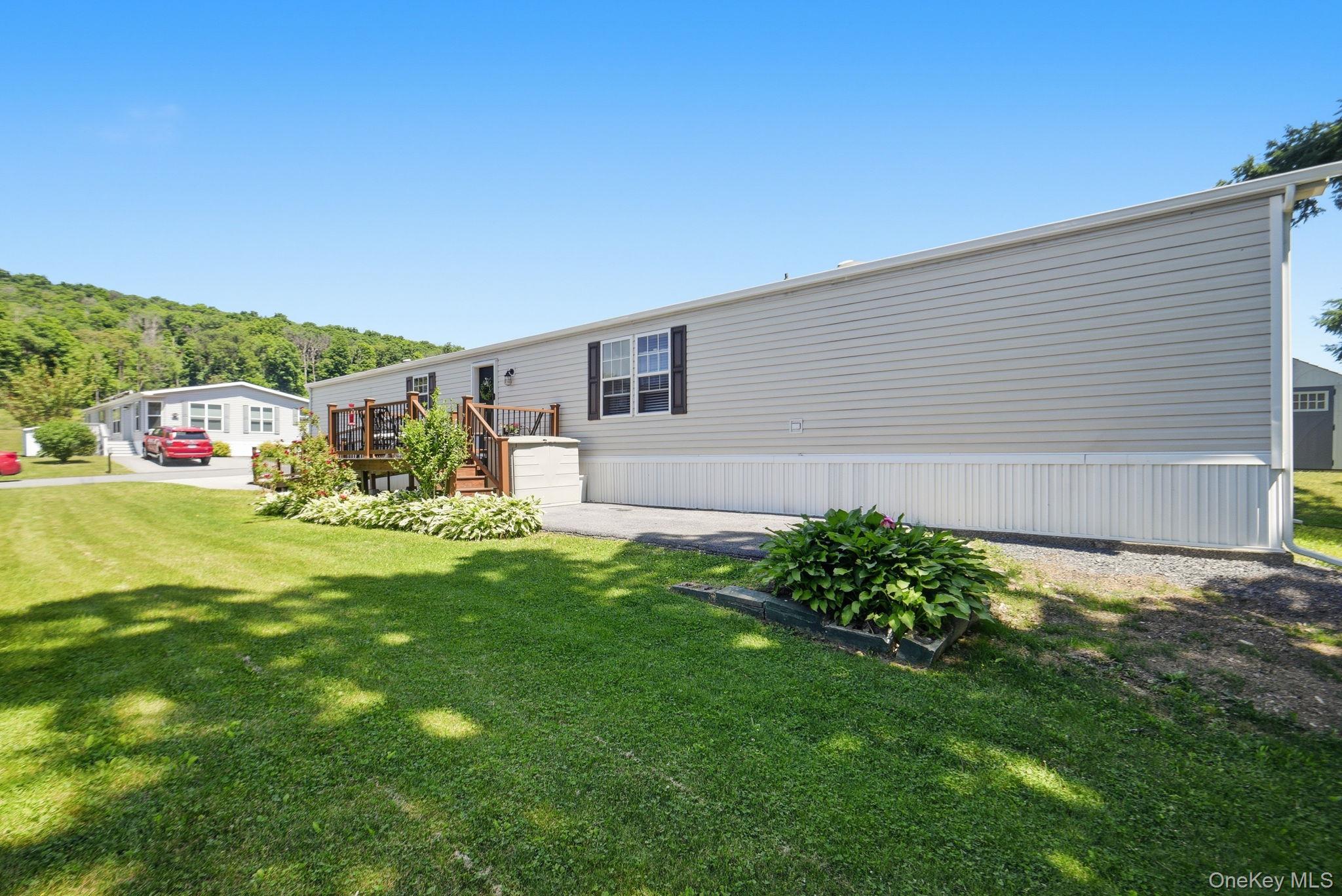 12 Hidden Valley Drive – For Sale photo 2