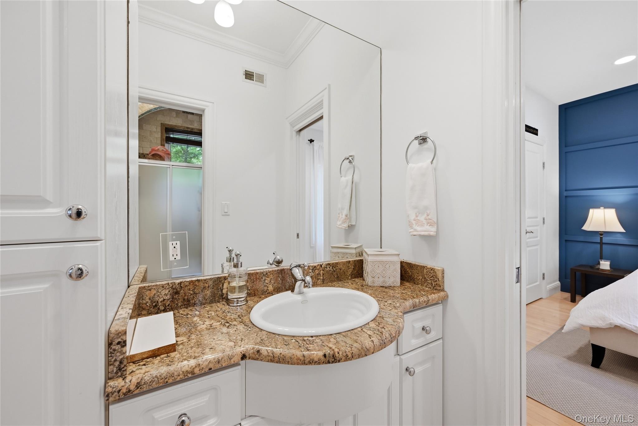 58 South Path – For Sale photo 32