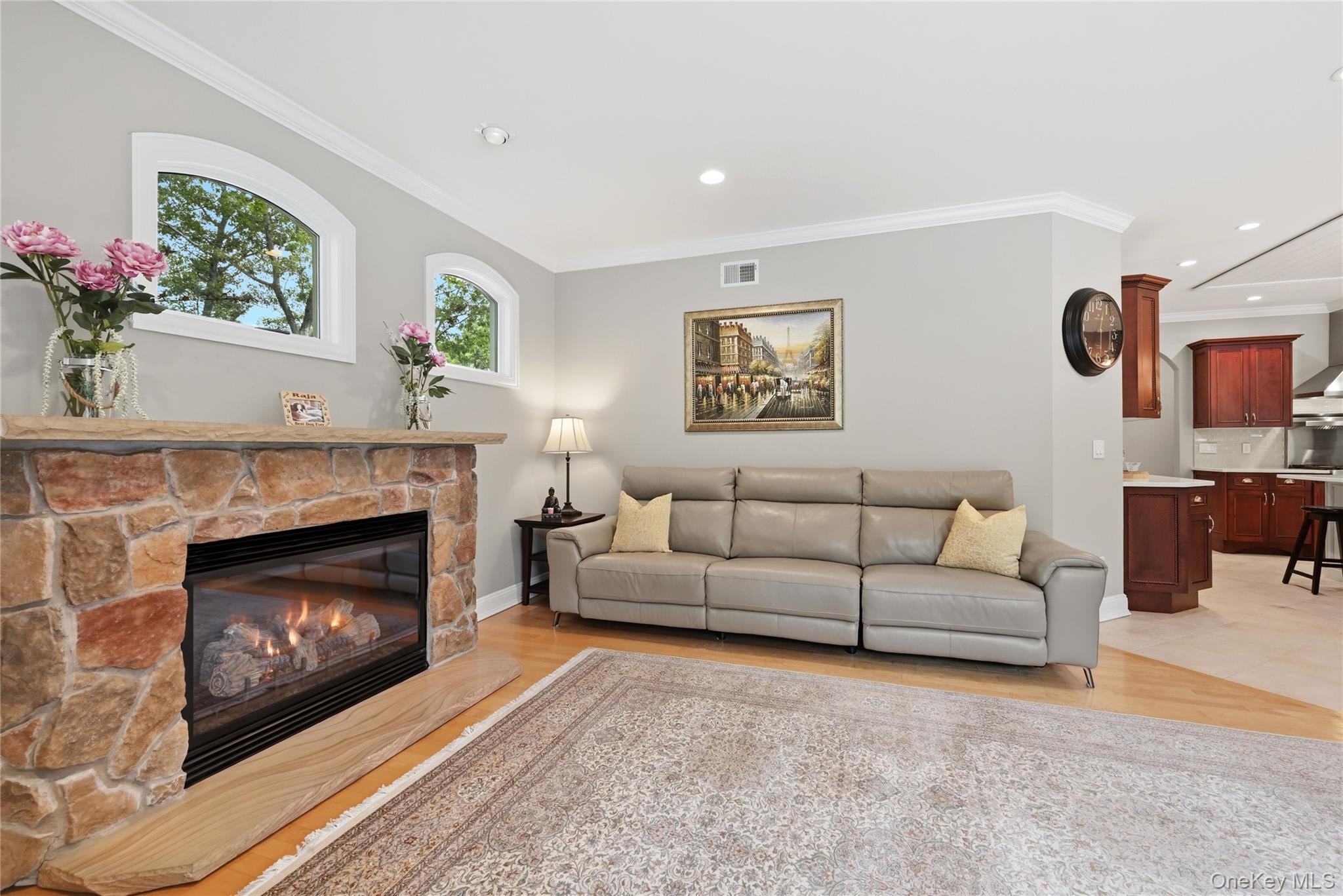 58 South Path – For Sale photo 16