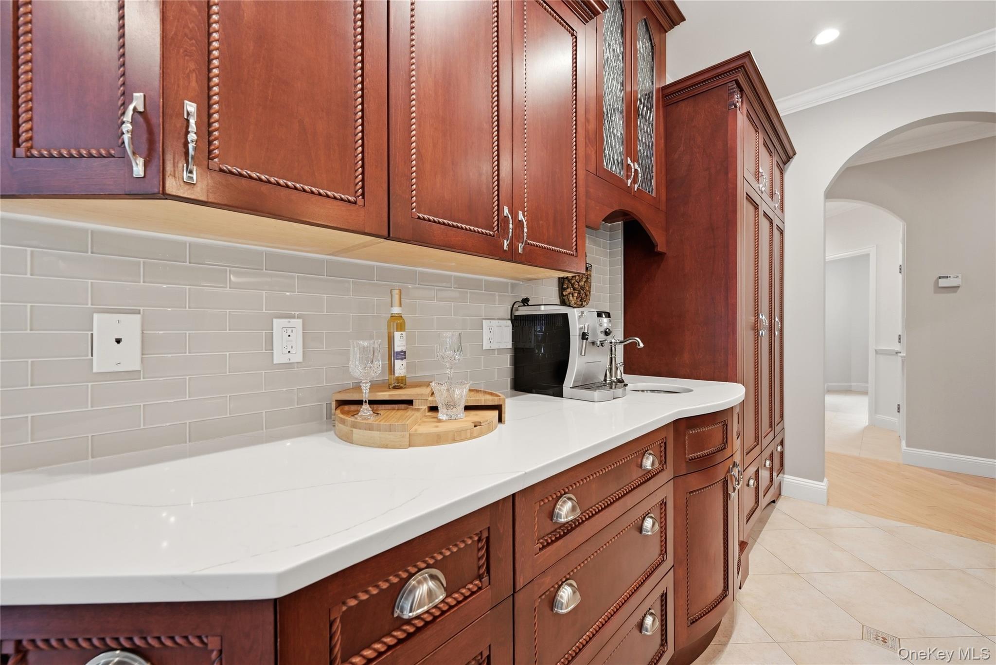 58 South Path – For Sale photo 11