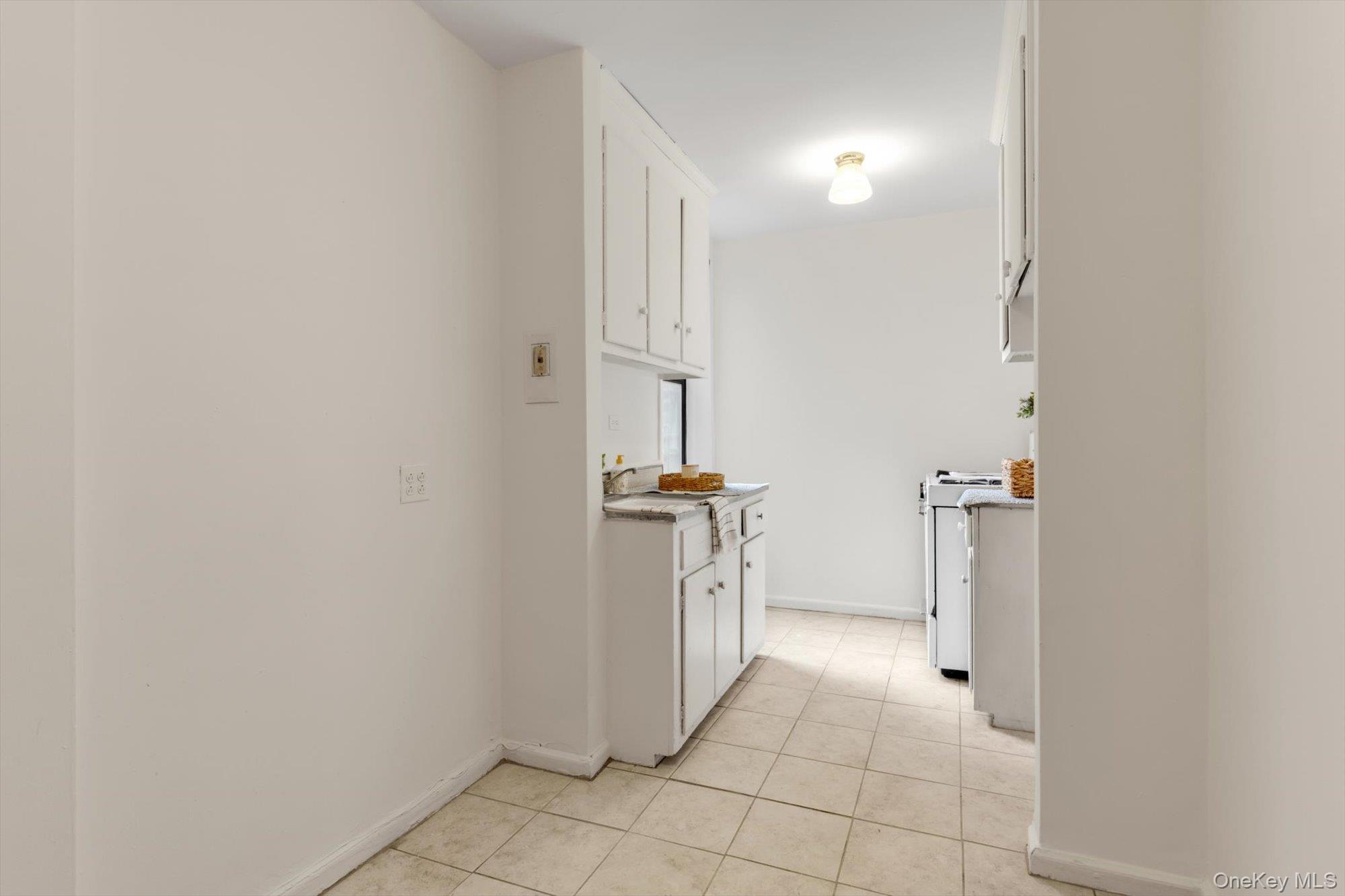 83-11 139 Street, Unit 4 G photo 8
