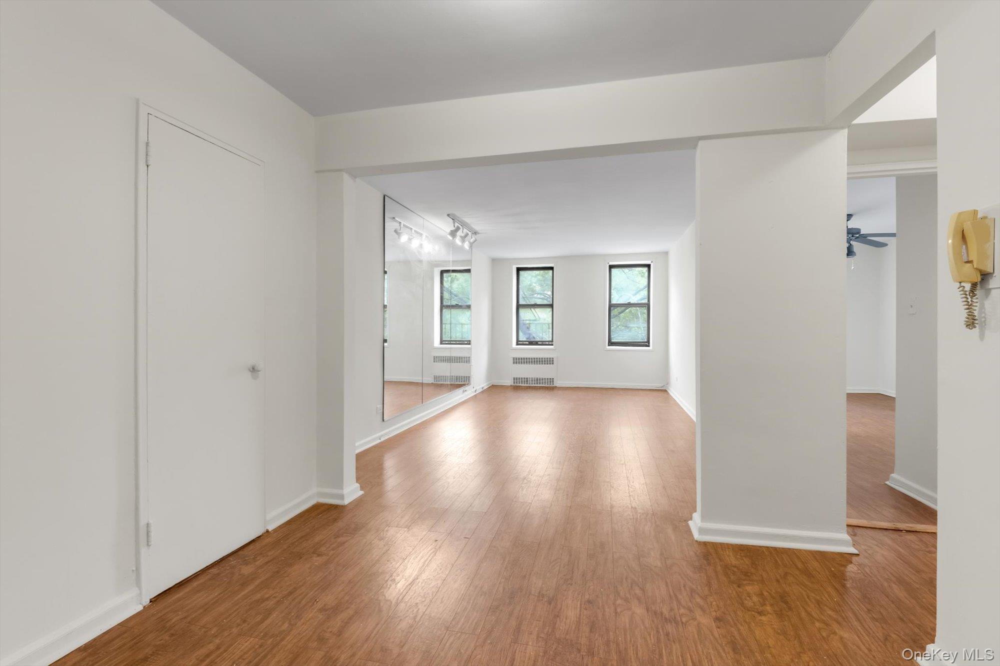 83-11 139 Street, Unit 4 G photo 4