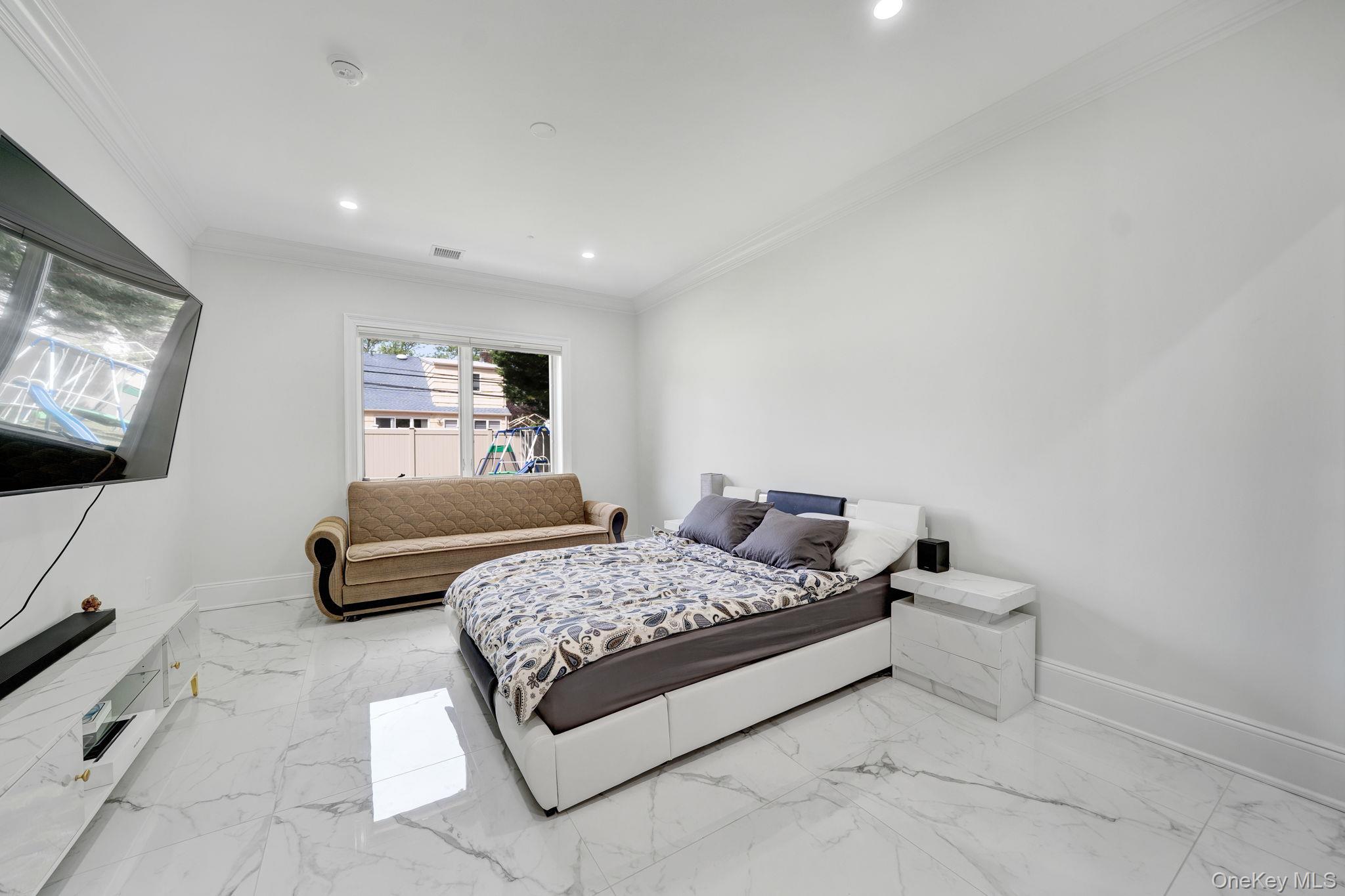 783 Oakleigh Road – For Sale photo 31