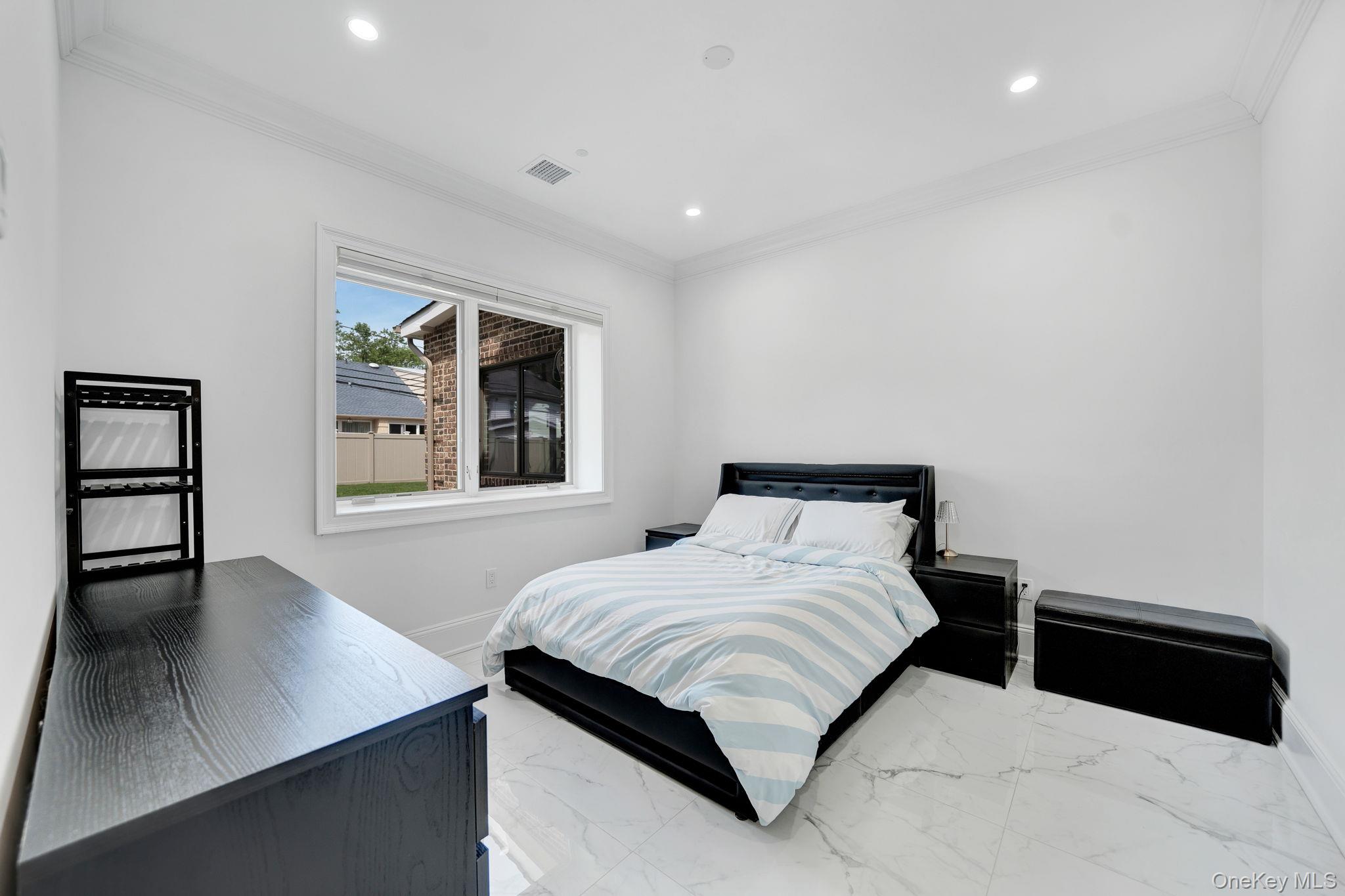 783 Oakleigh Road – For Sale photo 27