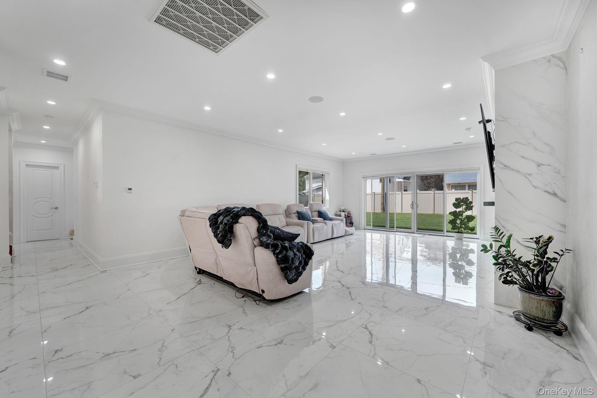 783 Oakleigh Road – For Sale photo 18