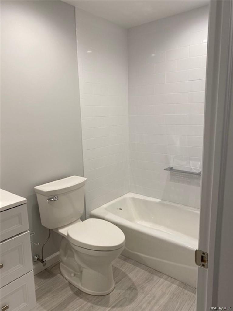 165/167 E Main Street, Unit 2A photo 19