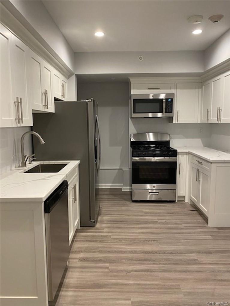 165/167 E Main Street, Unit 2A photo 5